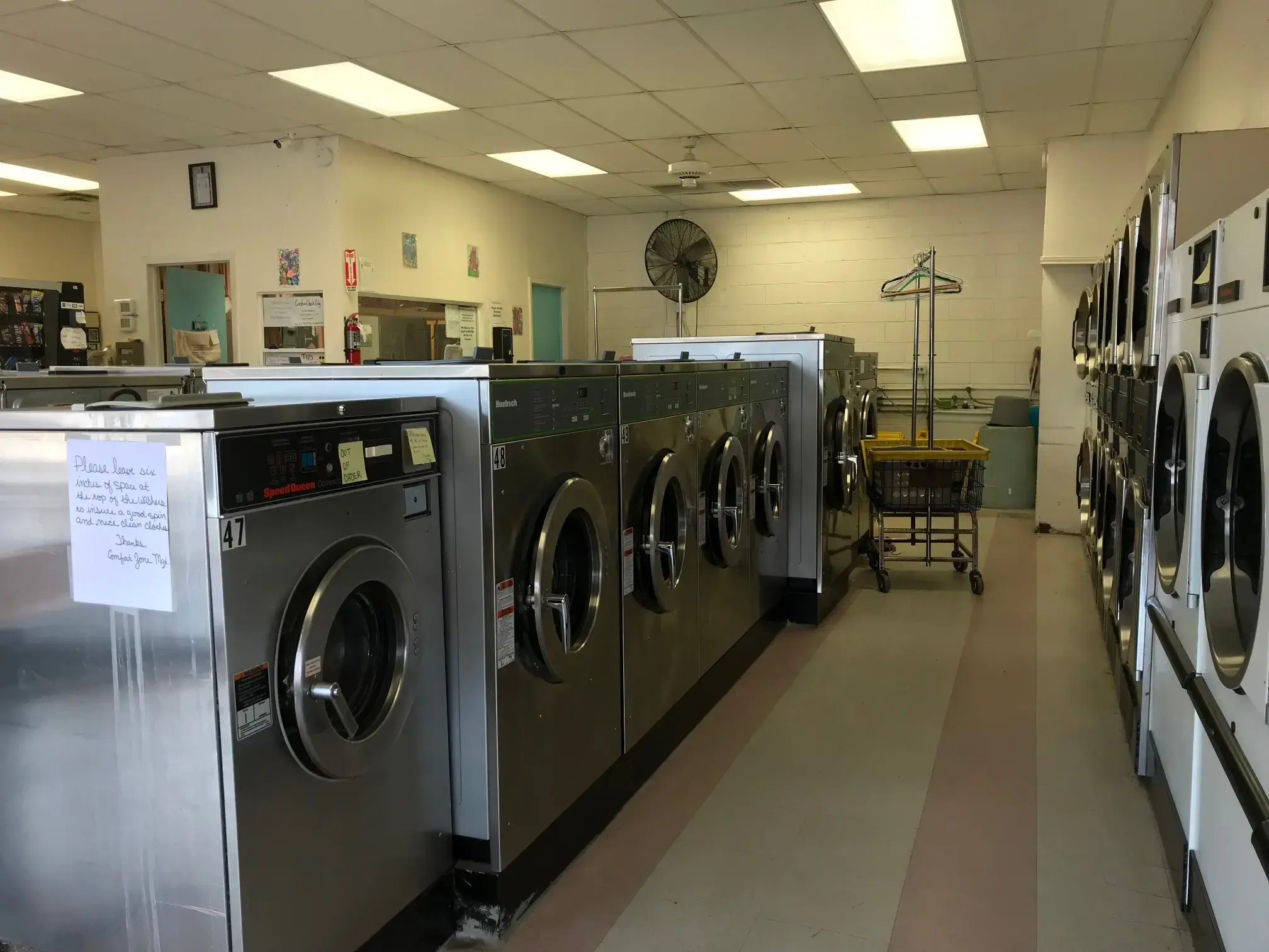 Comfort Zone Washateria - Image 10