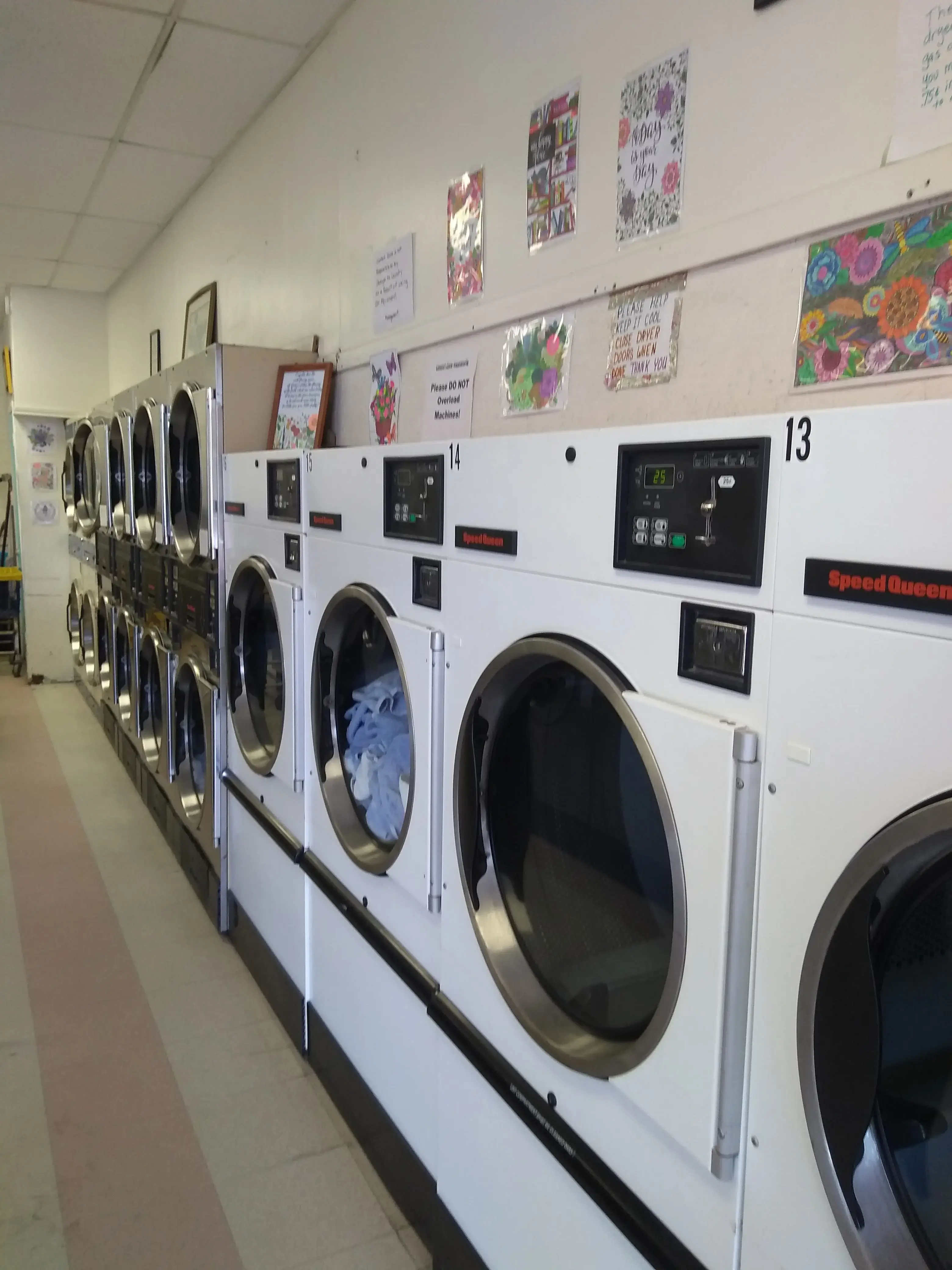 Comfort Zone Washateria - Image 8