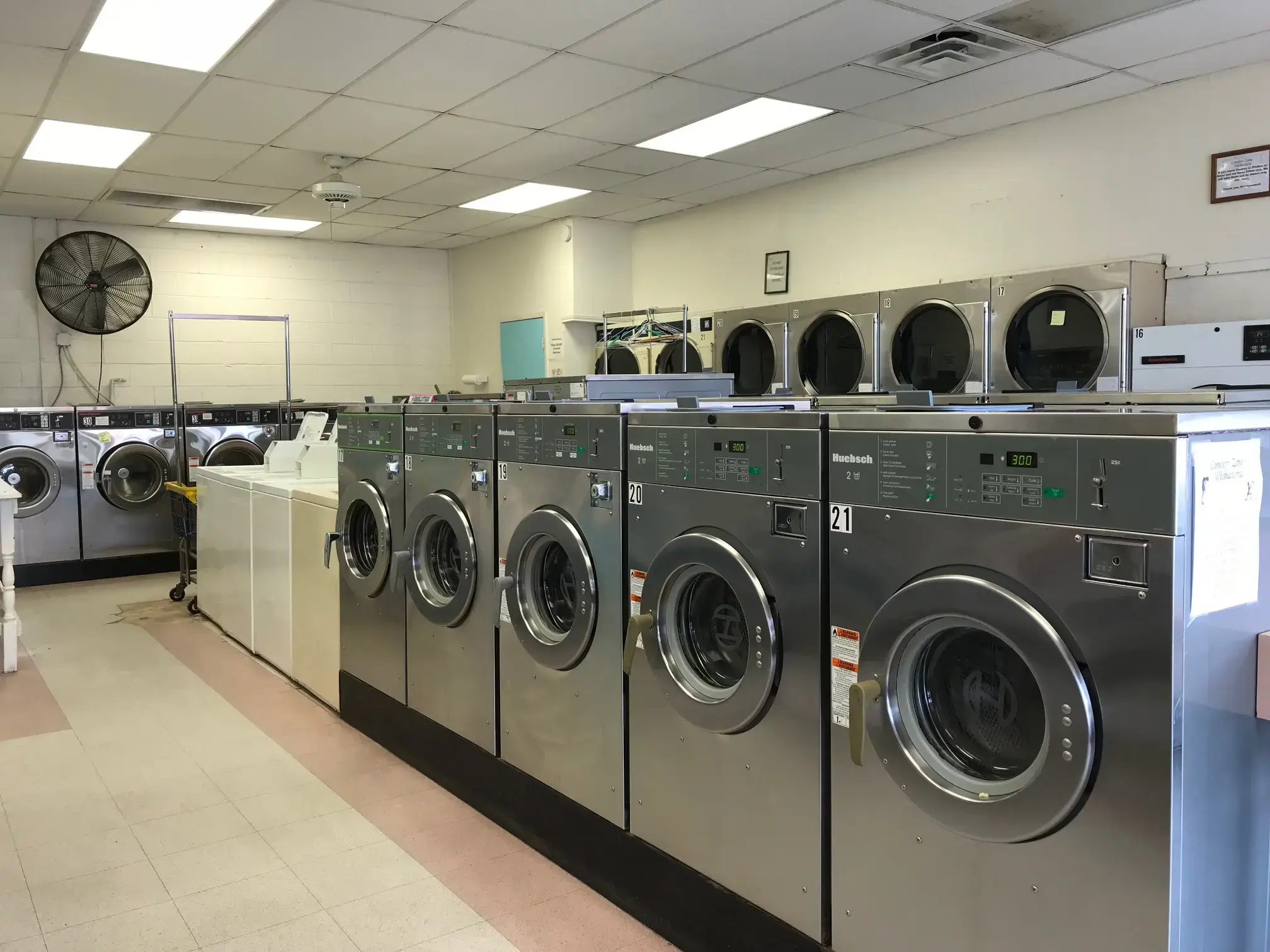 Comfort Zone Washateria - Image 2