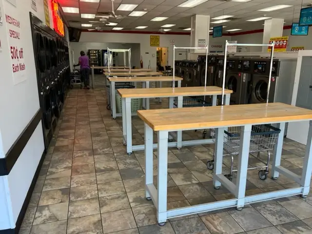 Commerce Wash House-Coin Laundry thumbnail 4