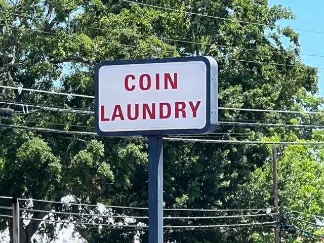 Commerce Wash House-Coin Laundry - Image 11