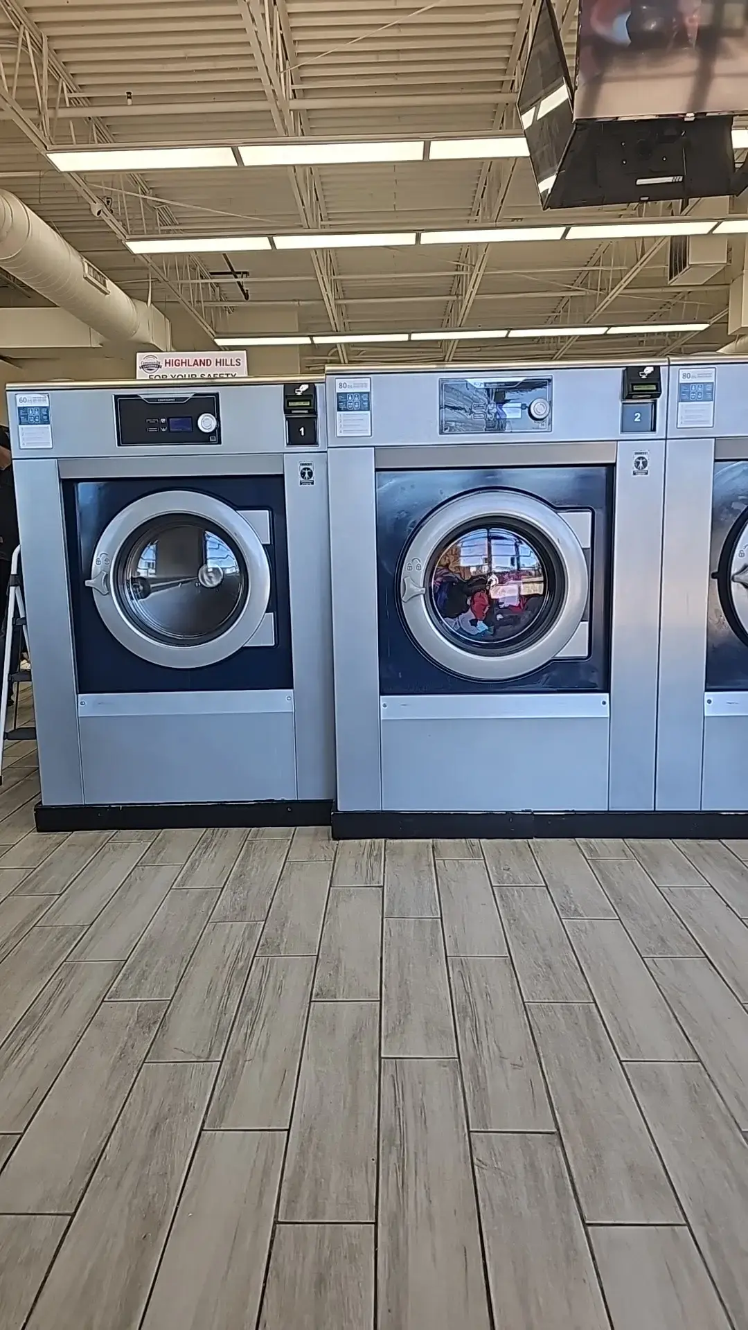 Community Laundries - Image 6