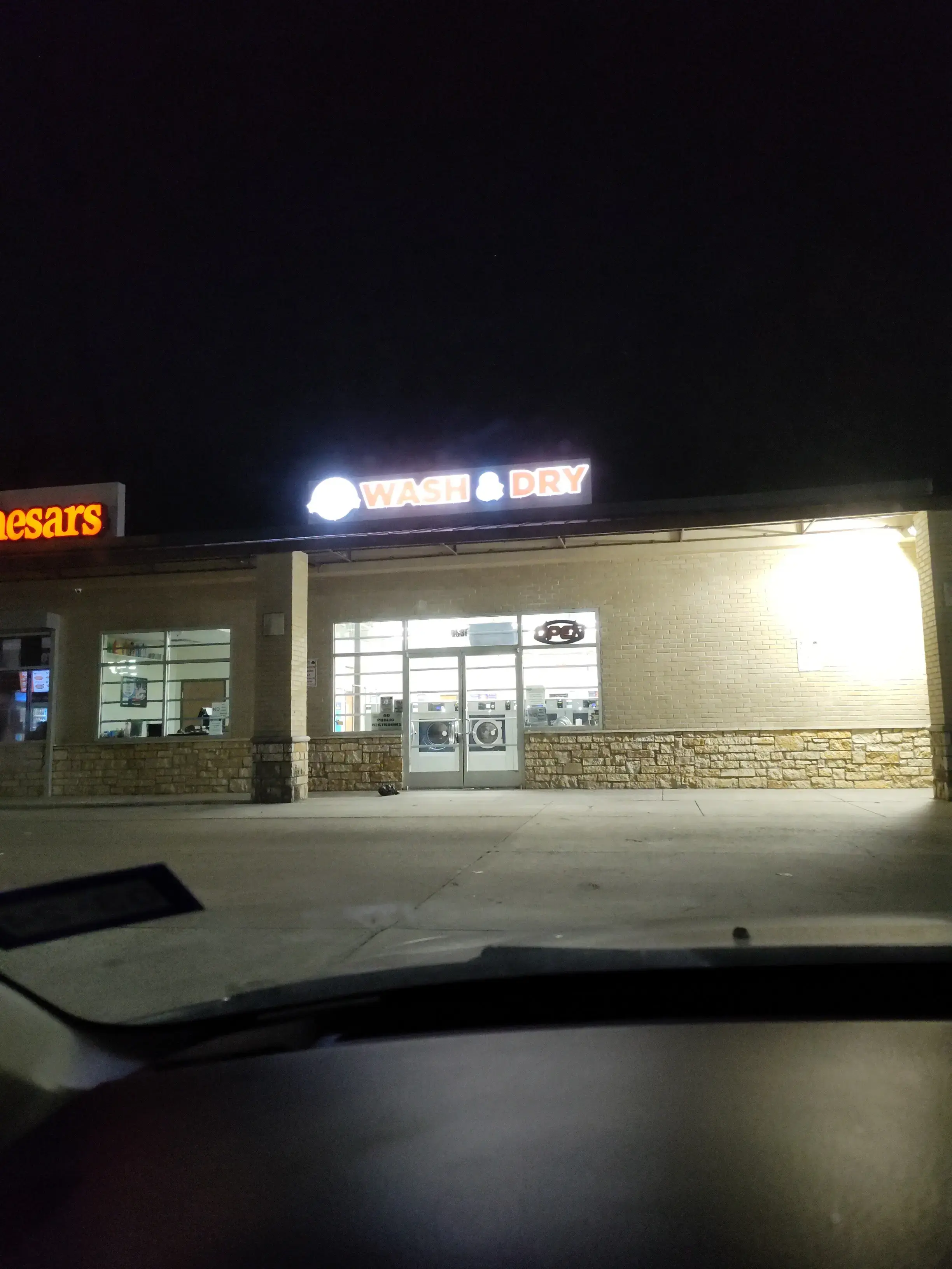 Community Laundries - Image 4