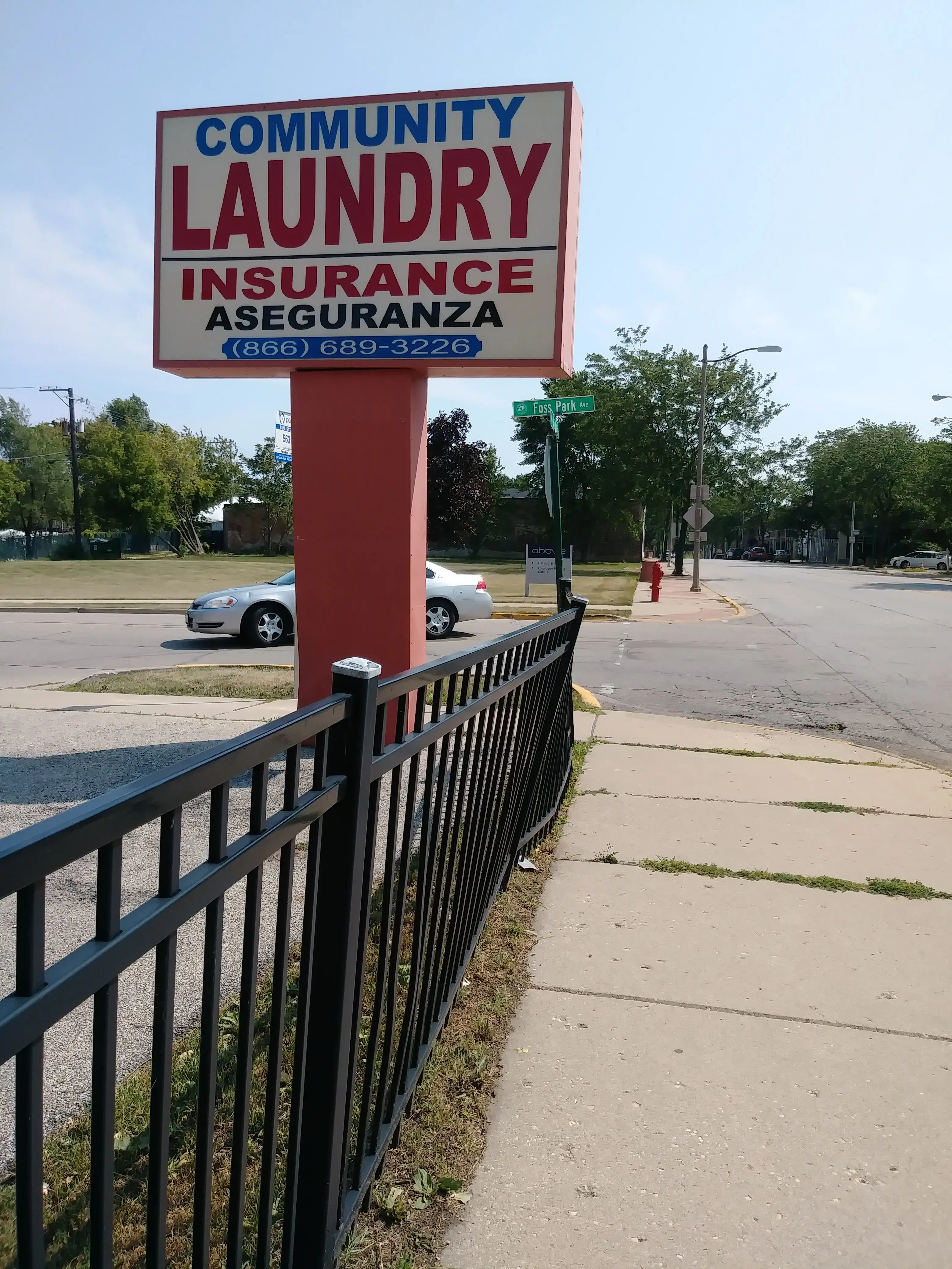 Community Laundromat thumbnail 15