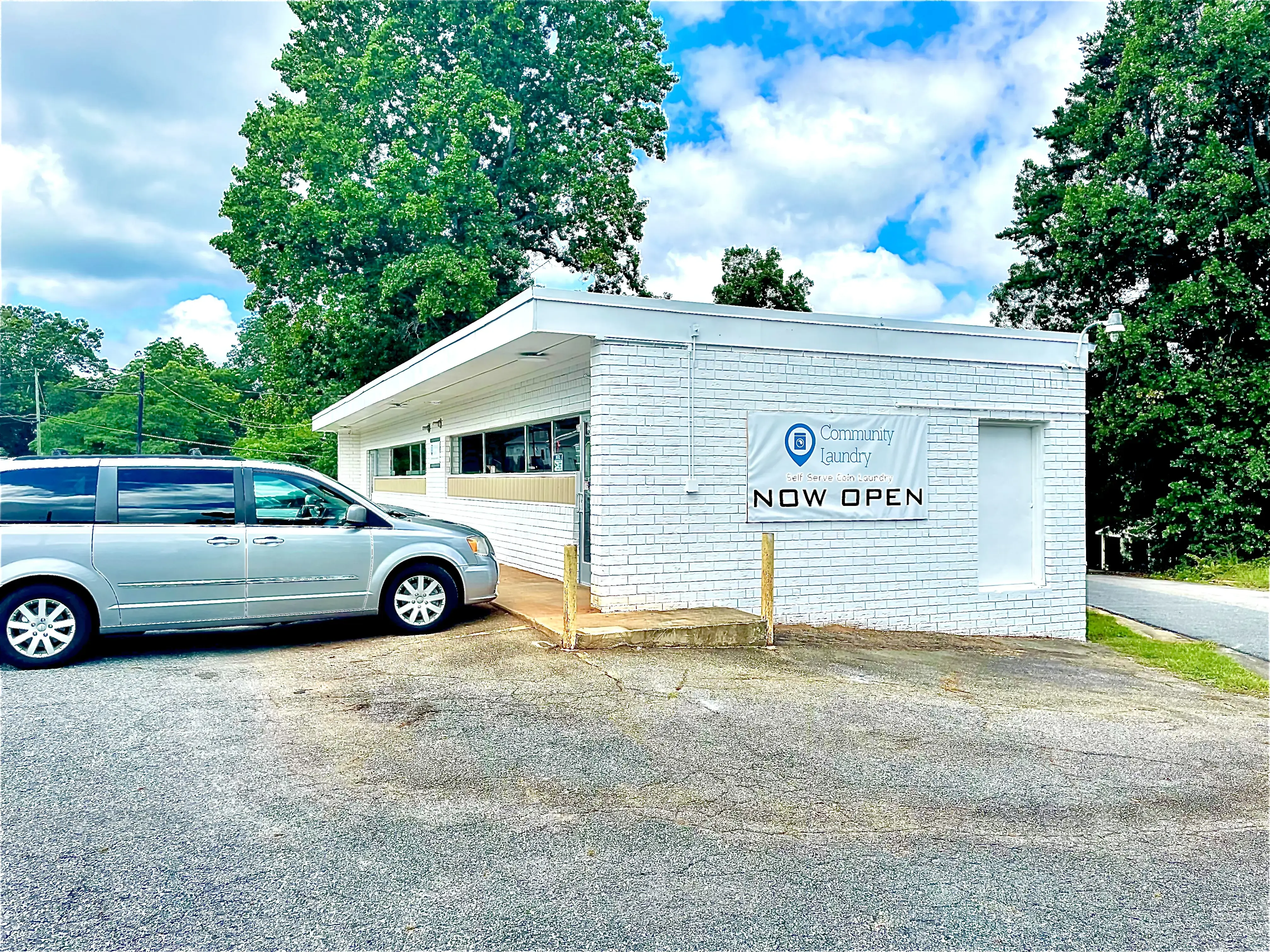 Community Laundry - Image 6