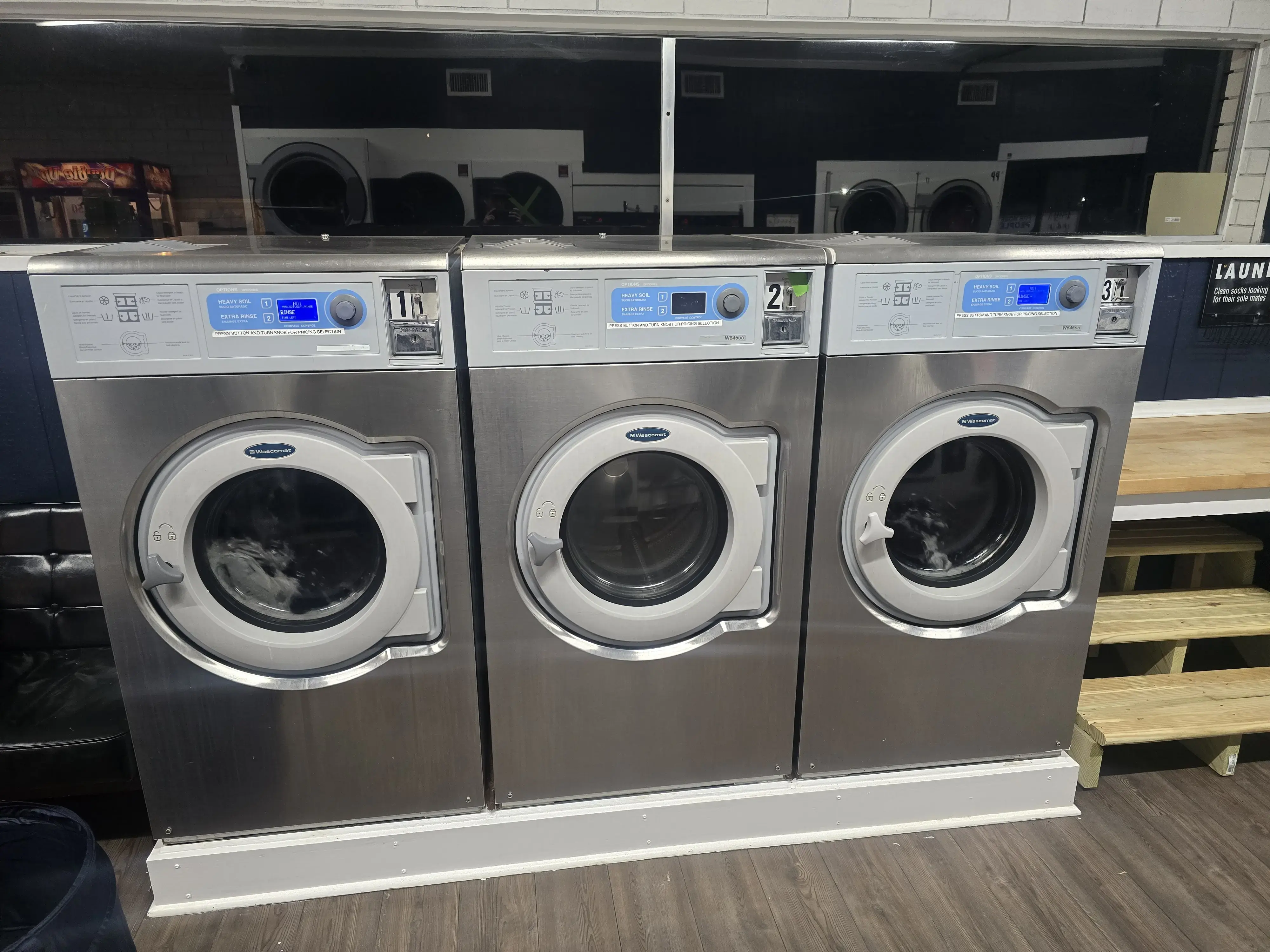 Community Laundry thumbnail 2