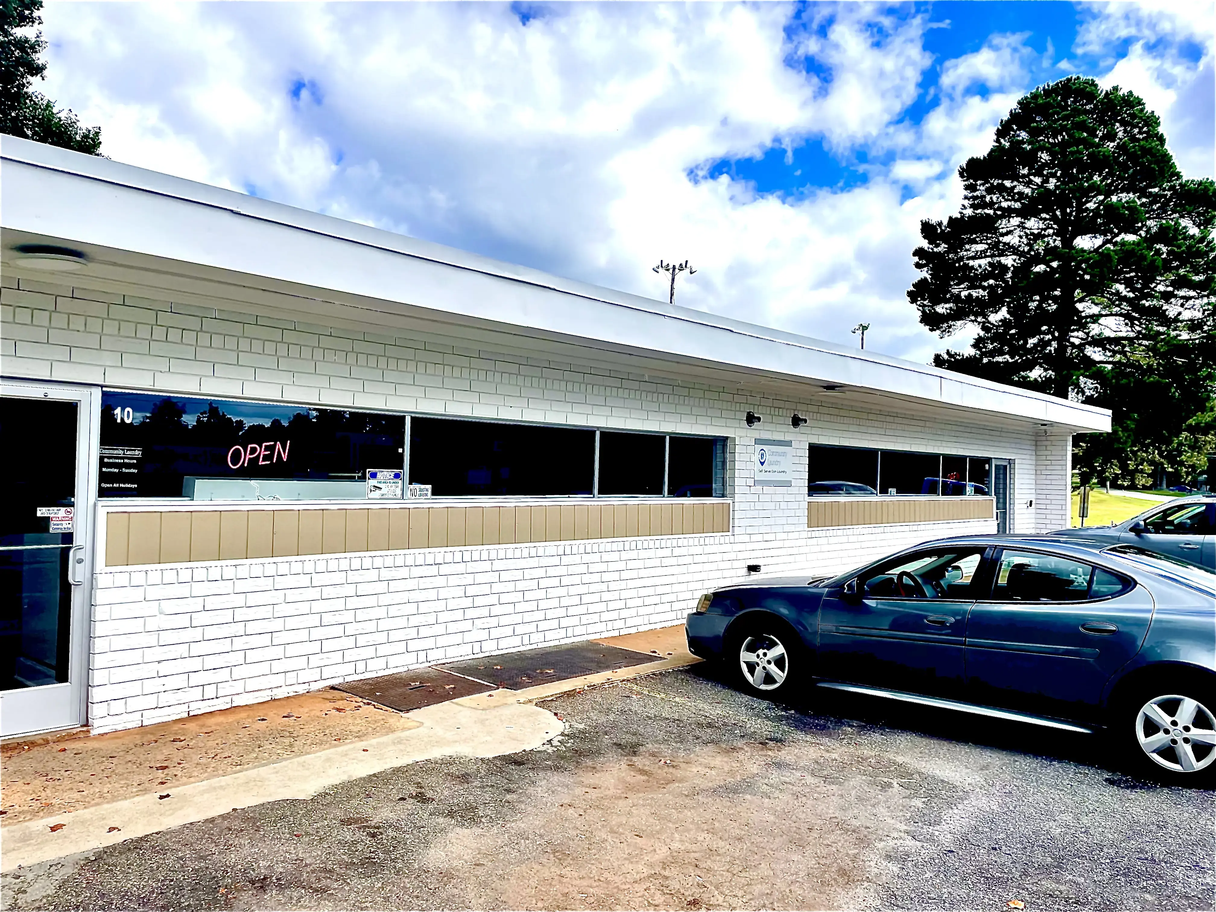 Community Laundry - Image 4