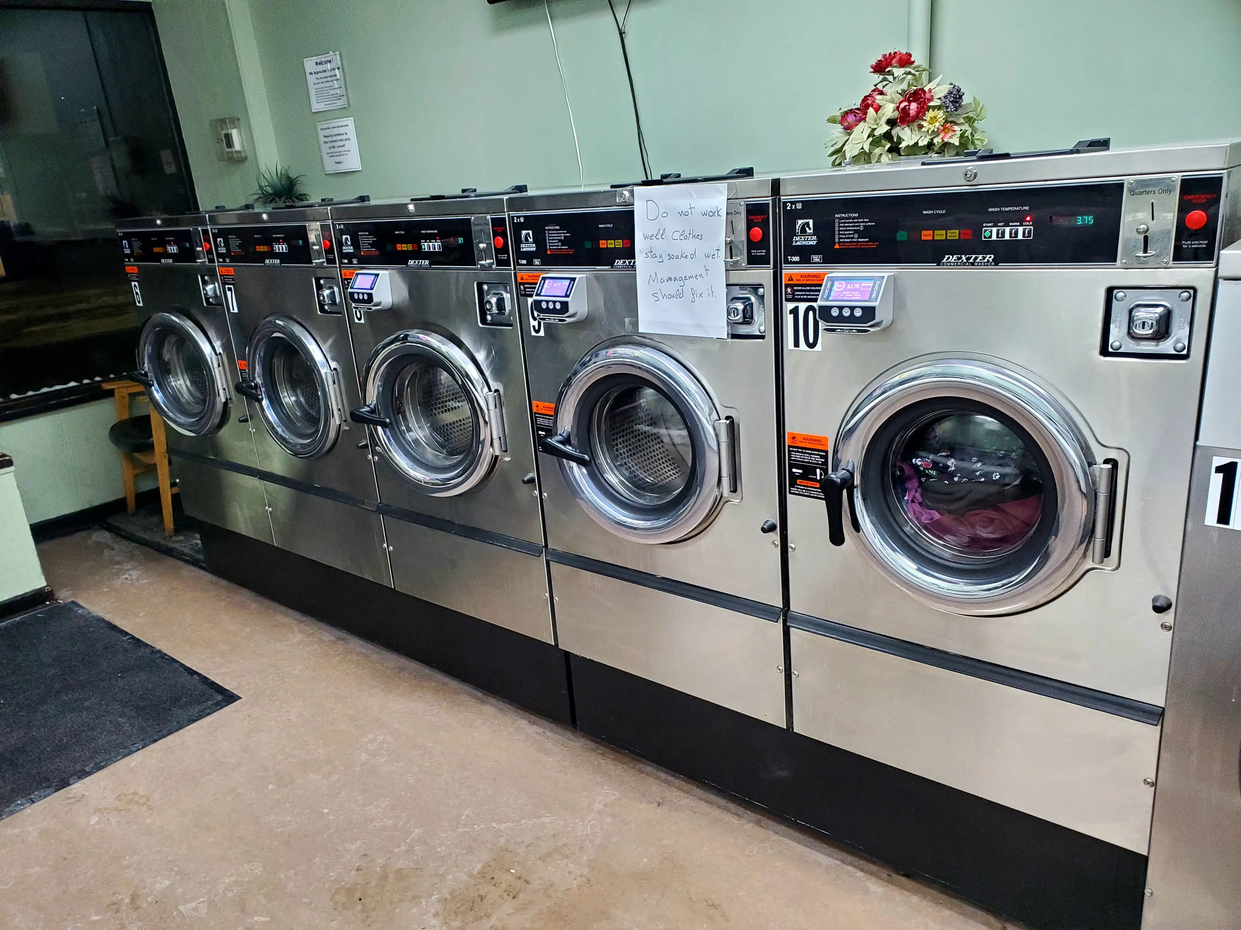 Community Laundry - Image 3