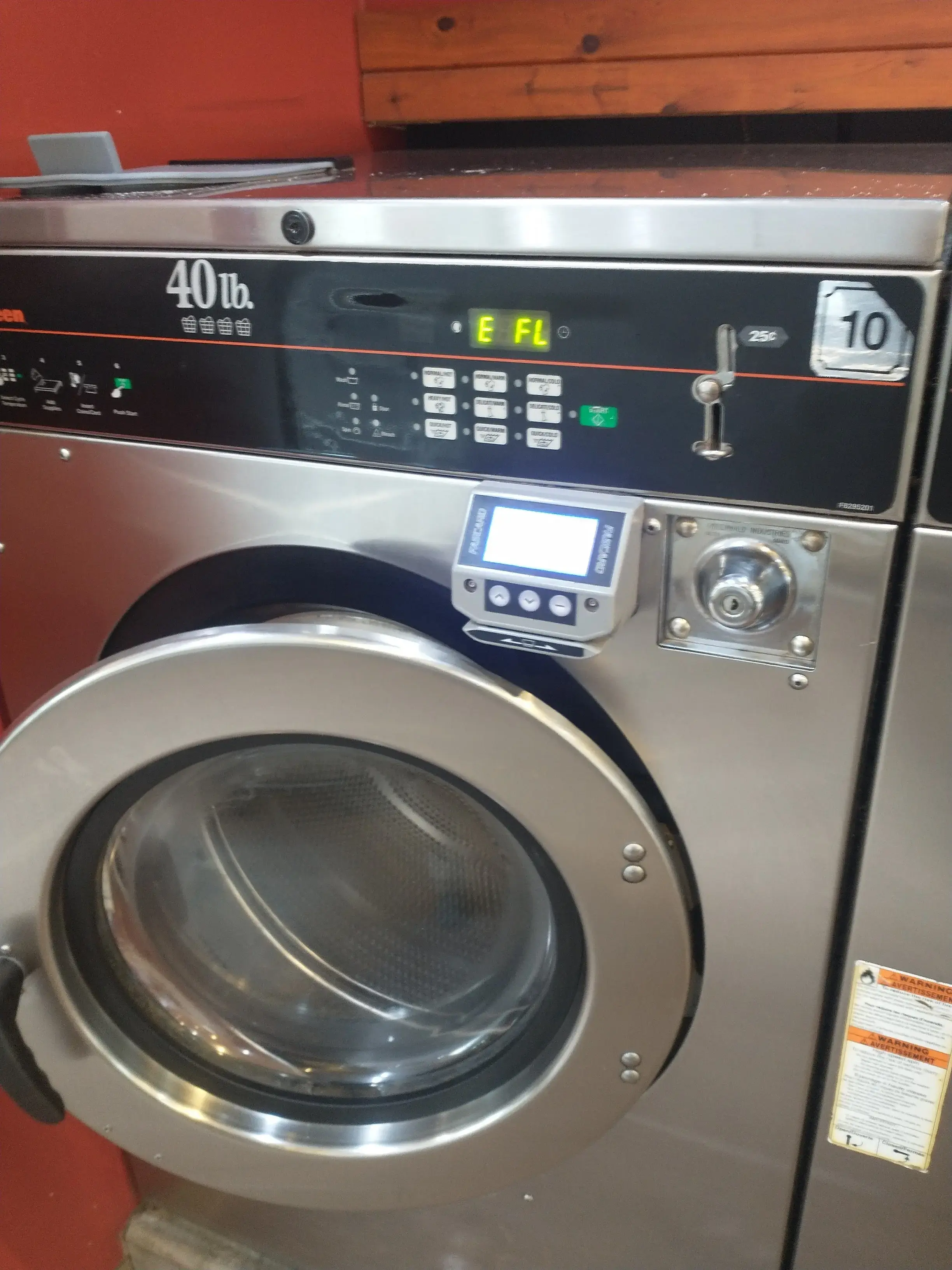 Community Laundry thumbnail 3