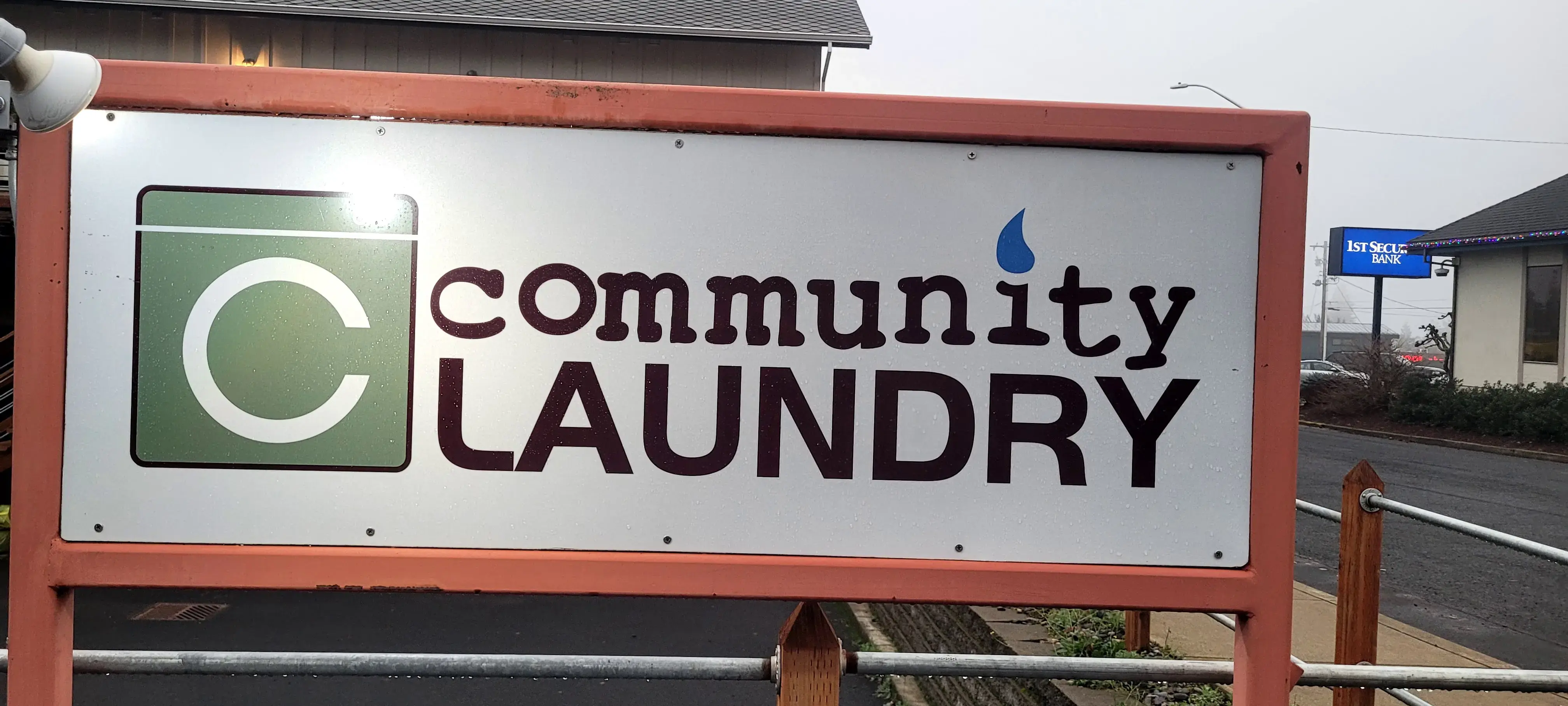 Community Laundry - Image 14