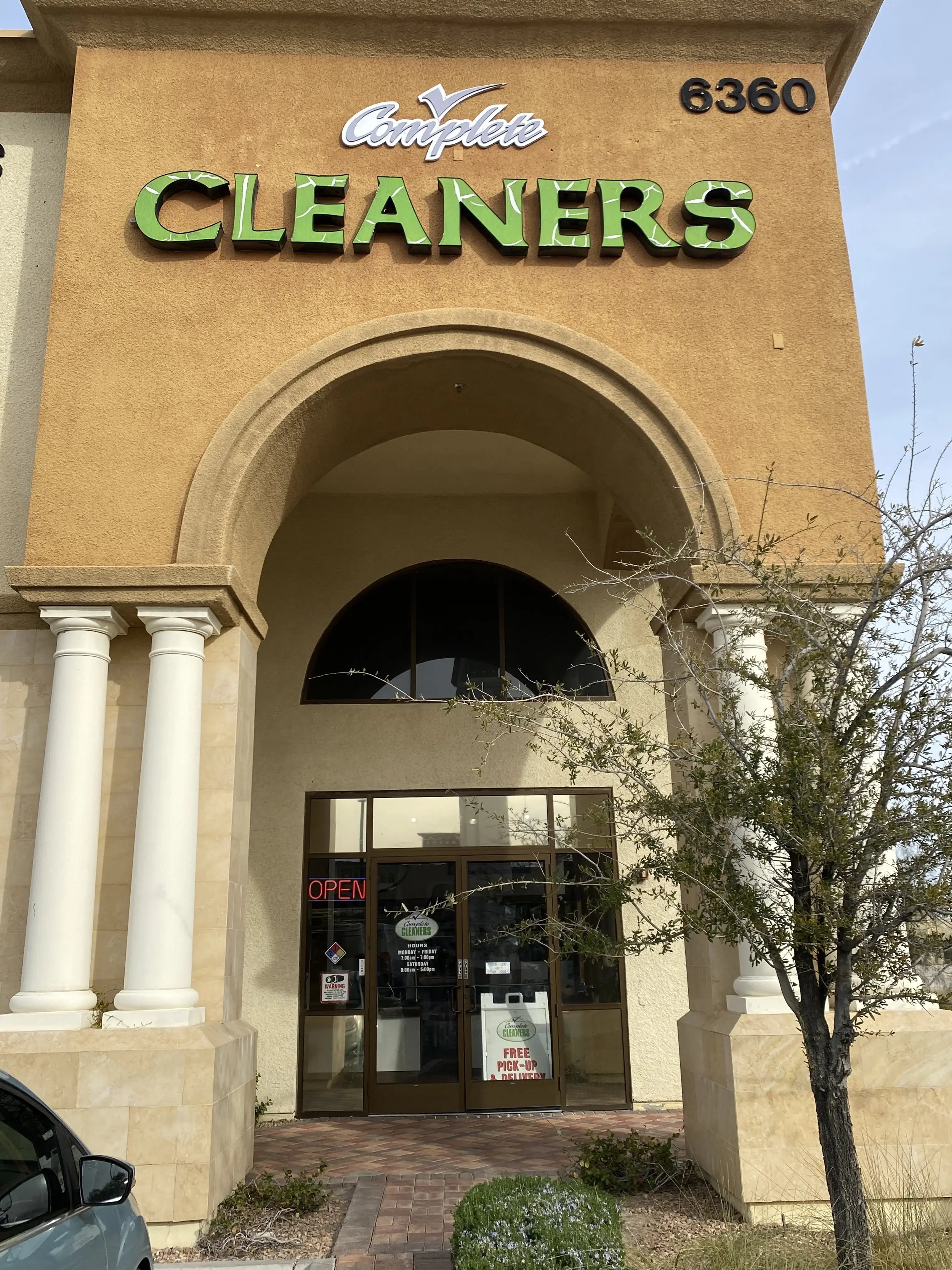 Complete Cleaners Dry Cleaning thumbnail 7