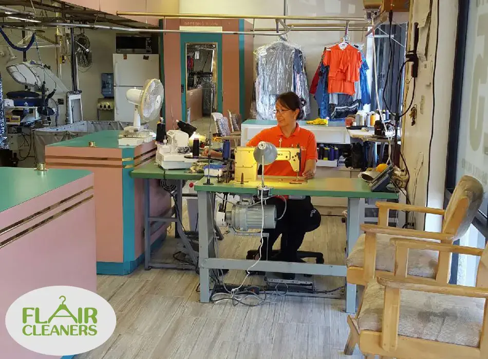 Complete Cleaners Dry Cleaning thumbnail 12