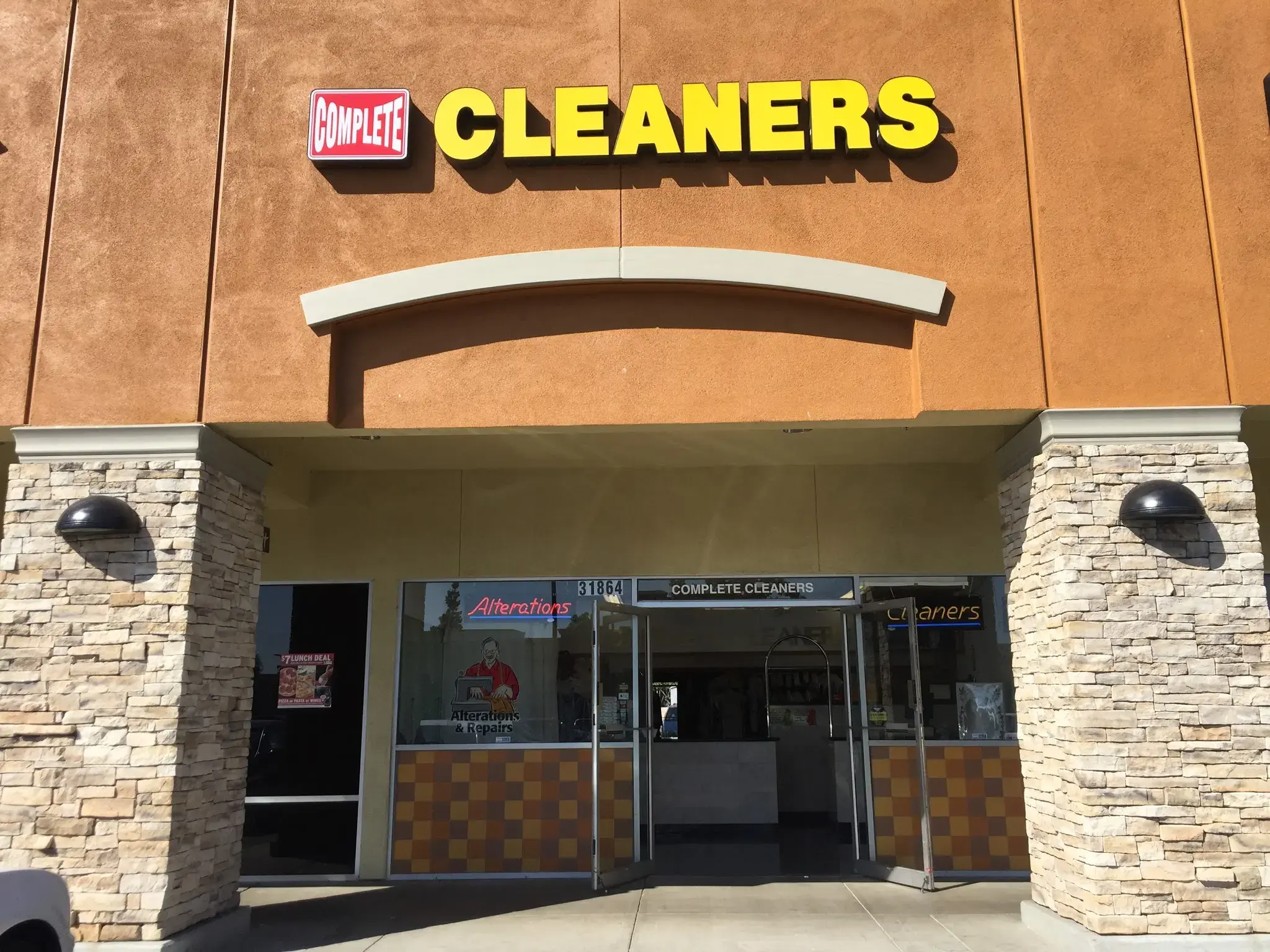 Complete Cleaners location
