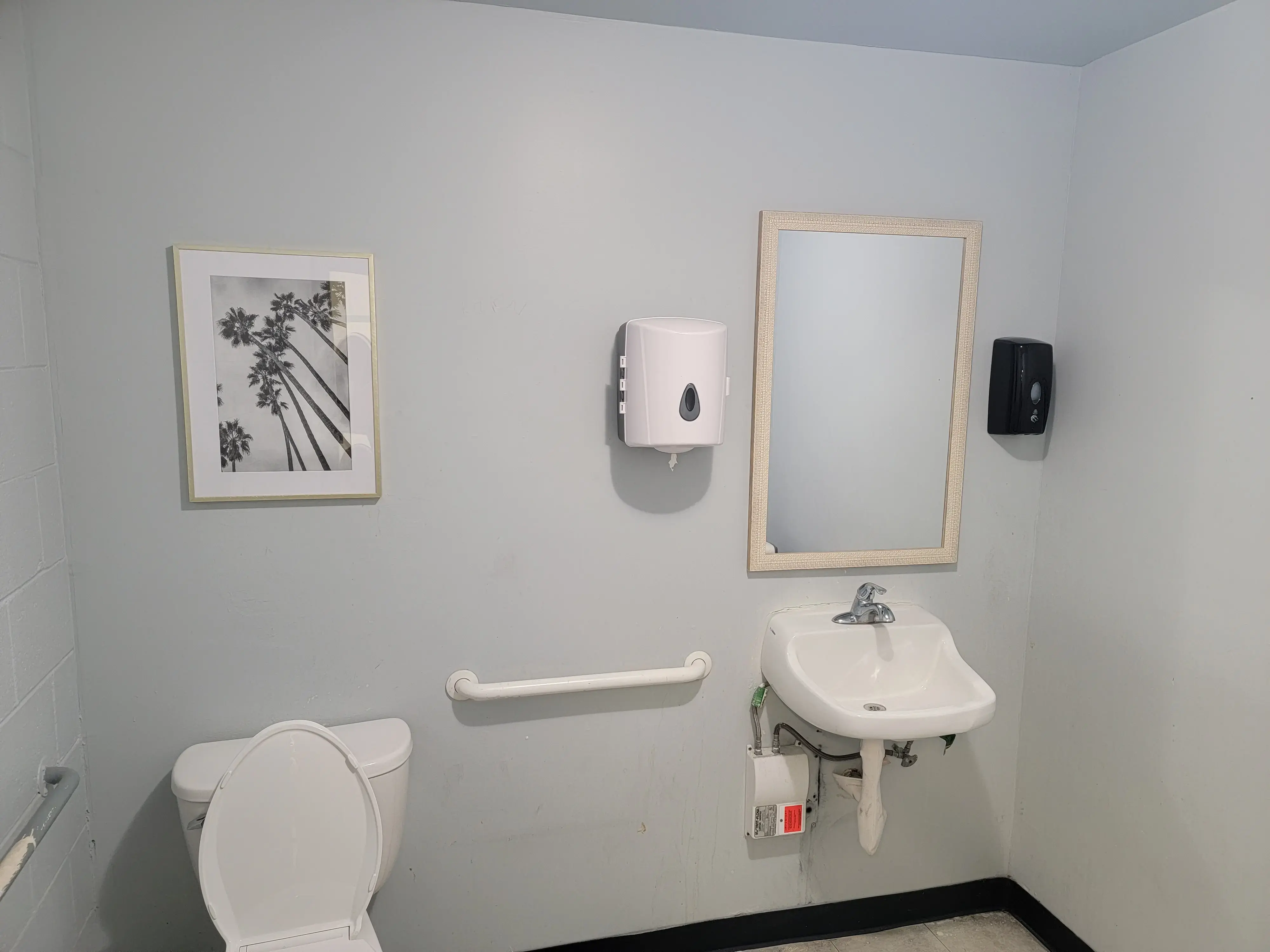 Compton Wash House thumbnail 6