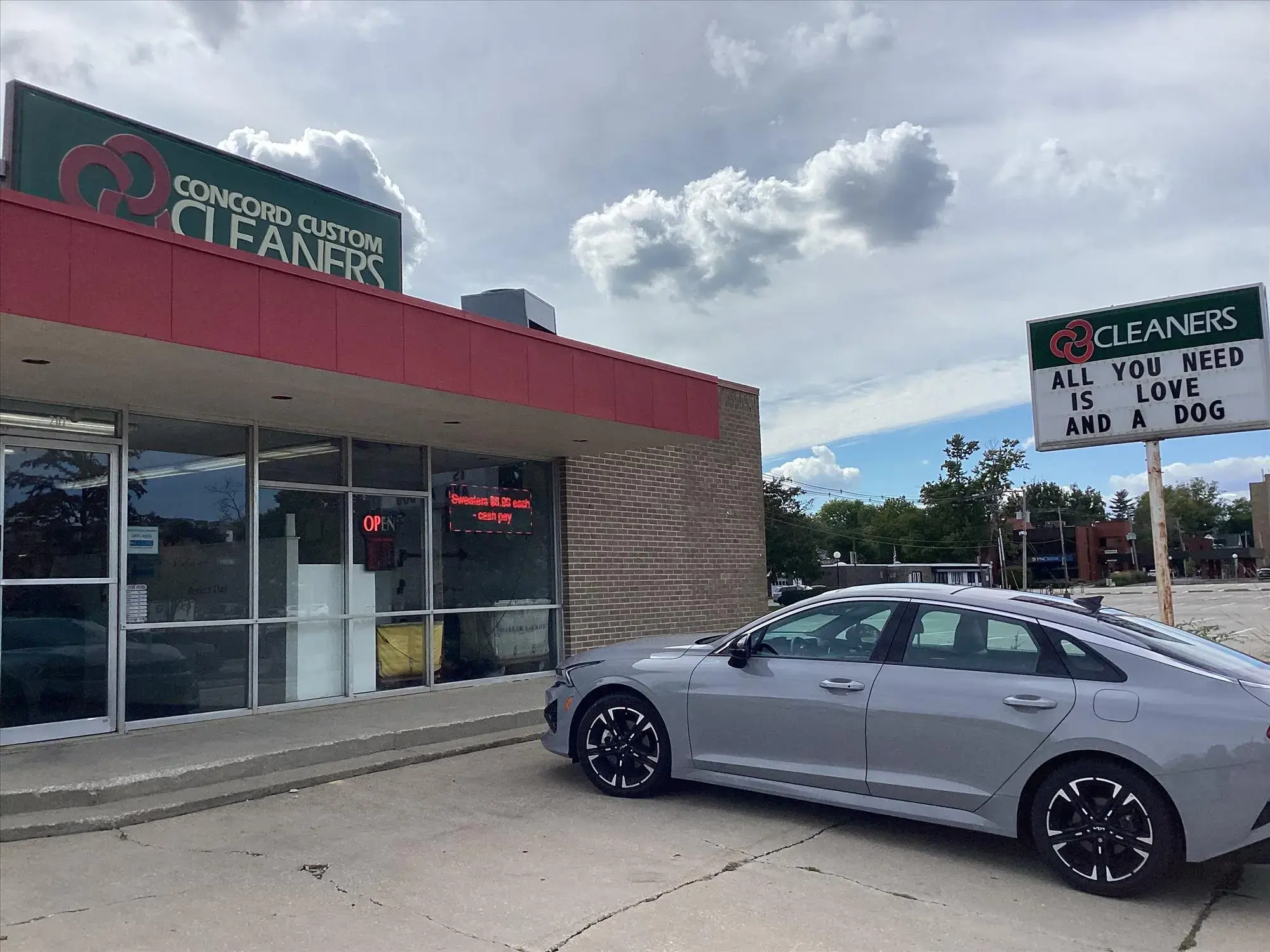 Concord Custom Cleaners, LLC thumbnail 1