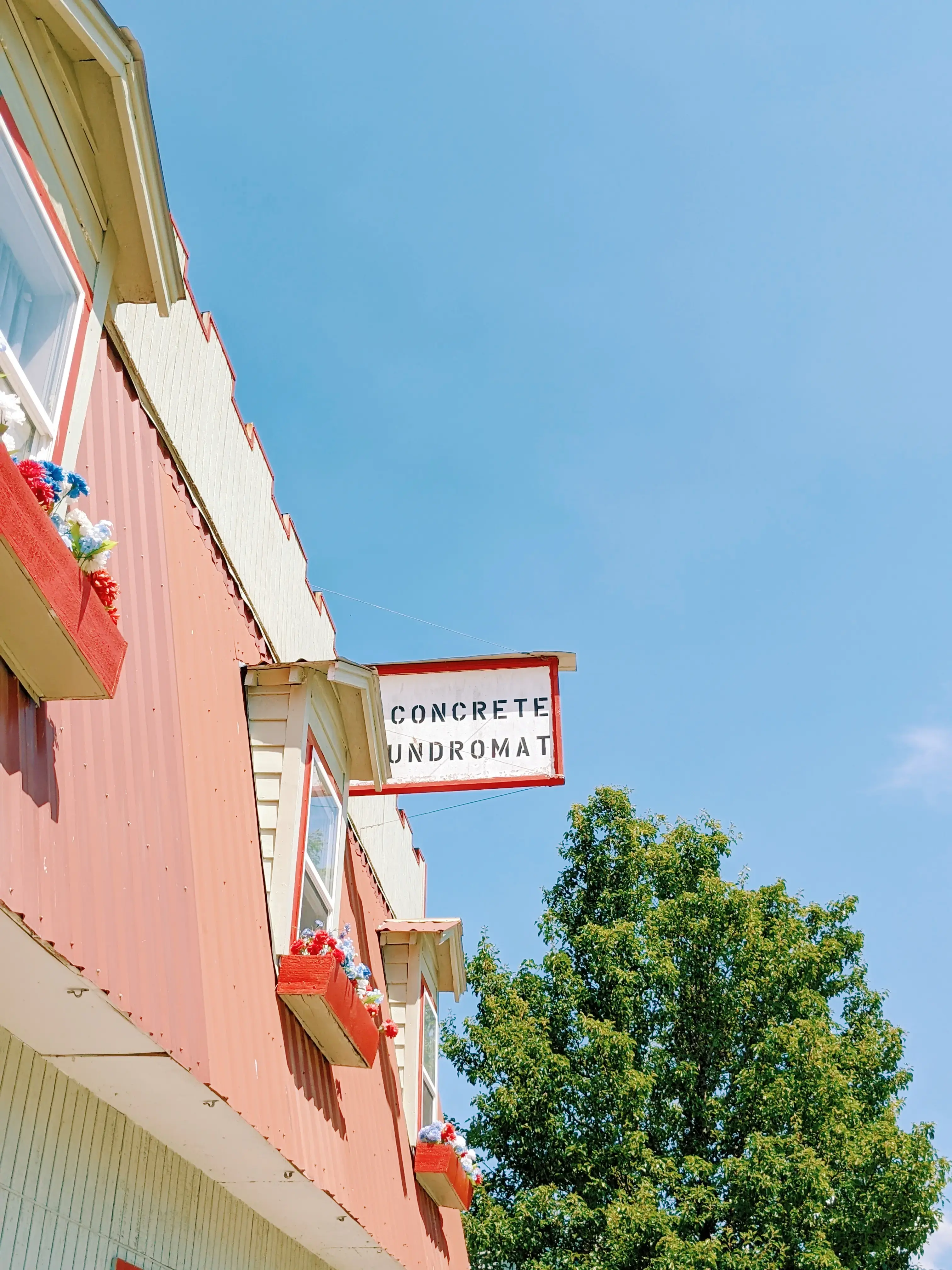 Concrete Laundromat - Image 4