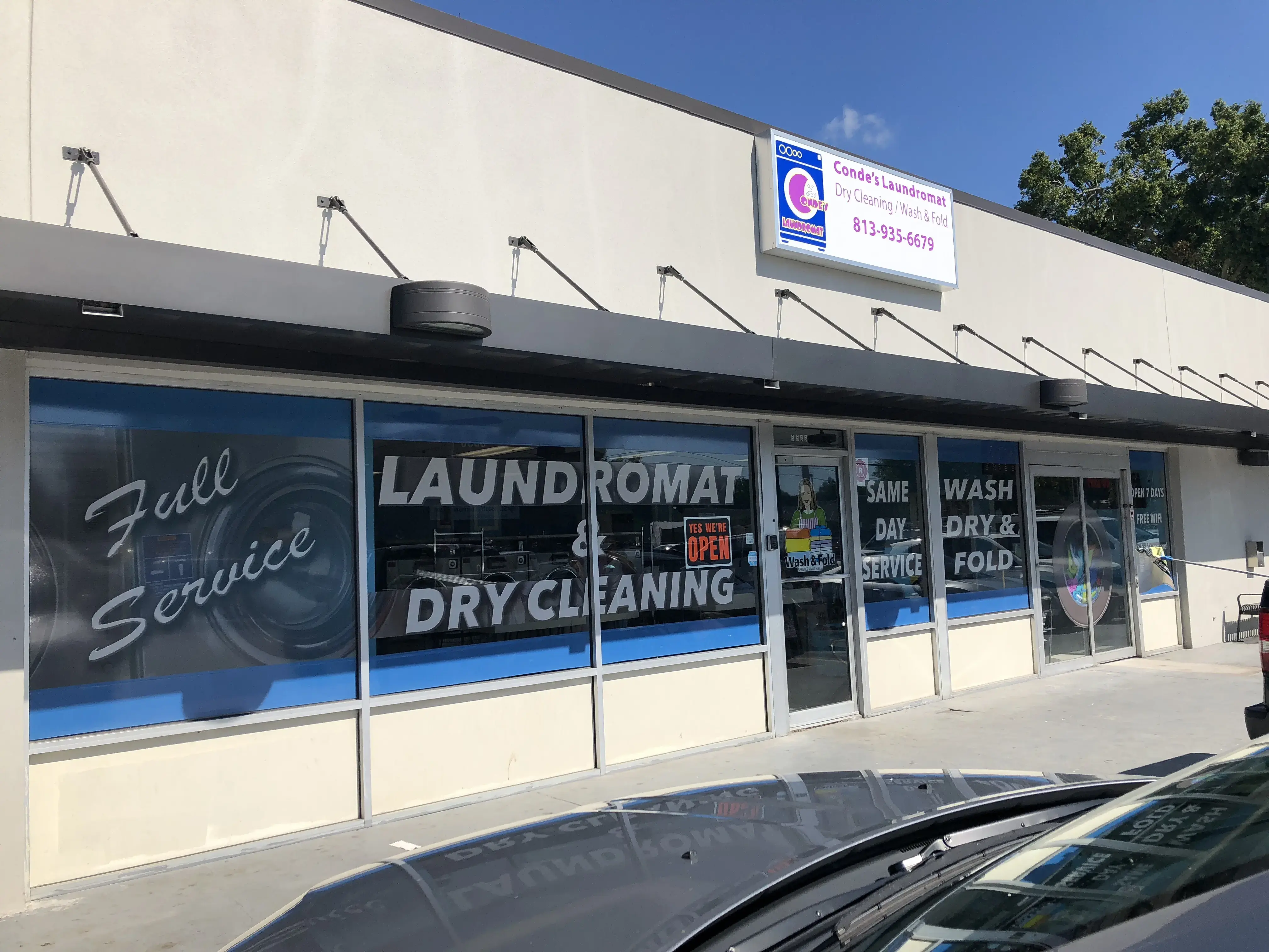 Condes Laundromat thumbnail 2