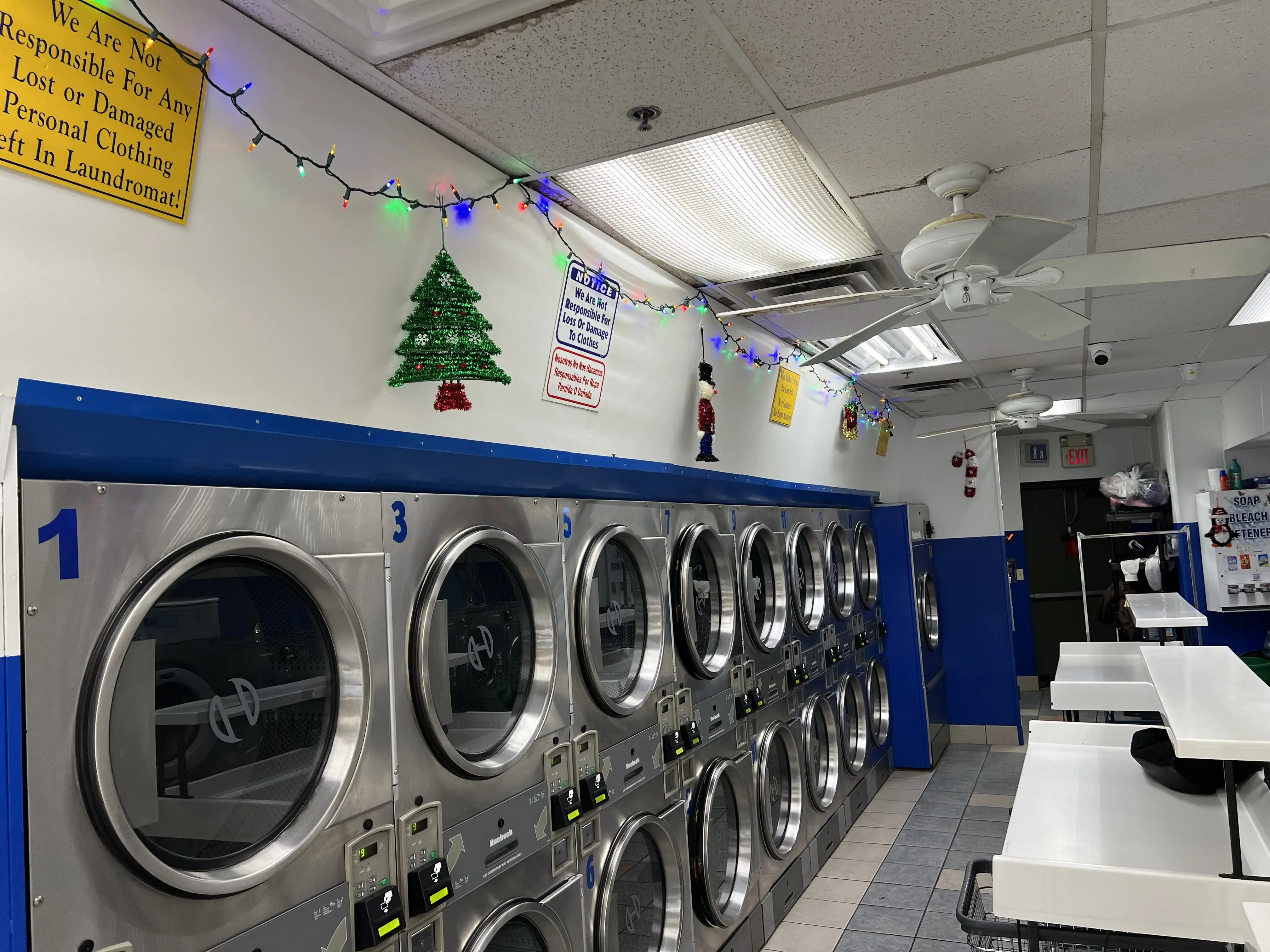 Congers Laundry Room thumbnail 8