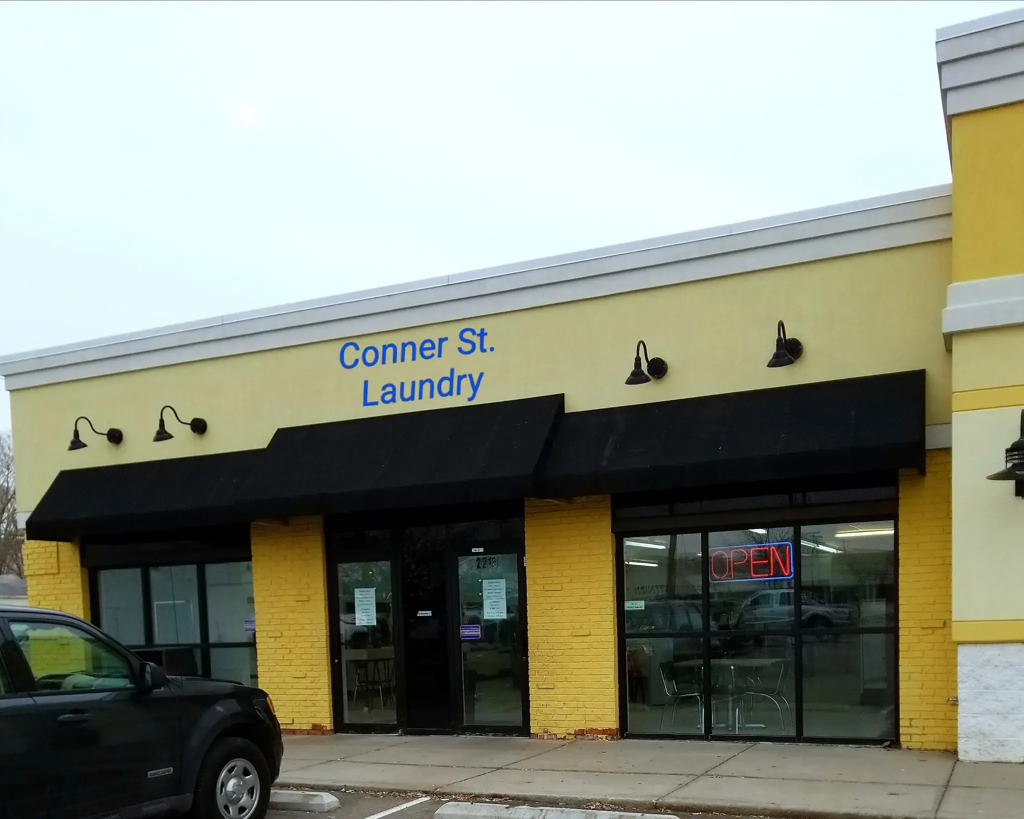 Conner Street Laundromat - Image 8