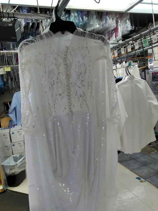 Conrad's Fine Dry Cleaners Pasadena thumbnail 4