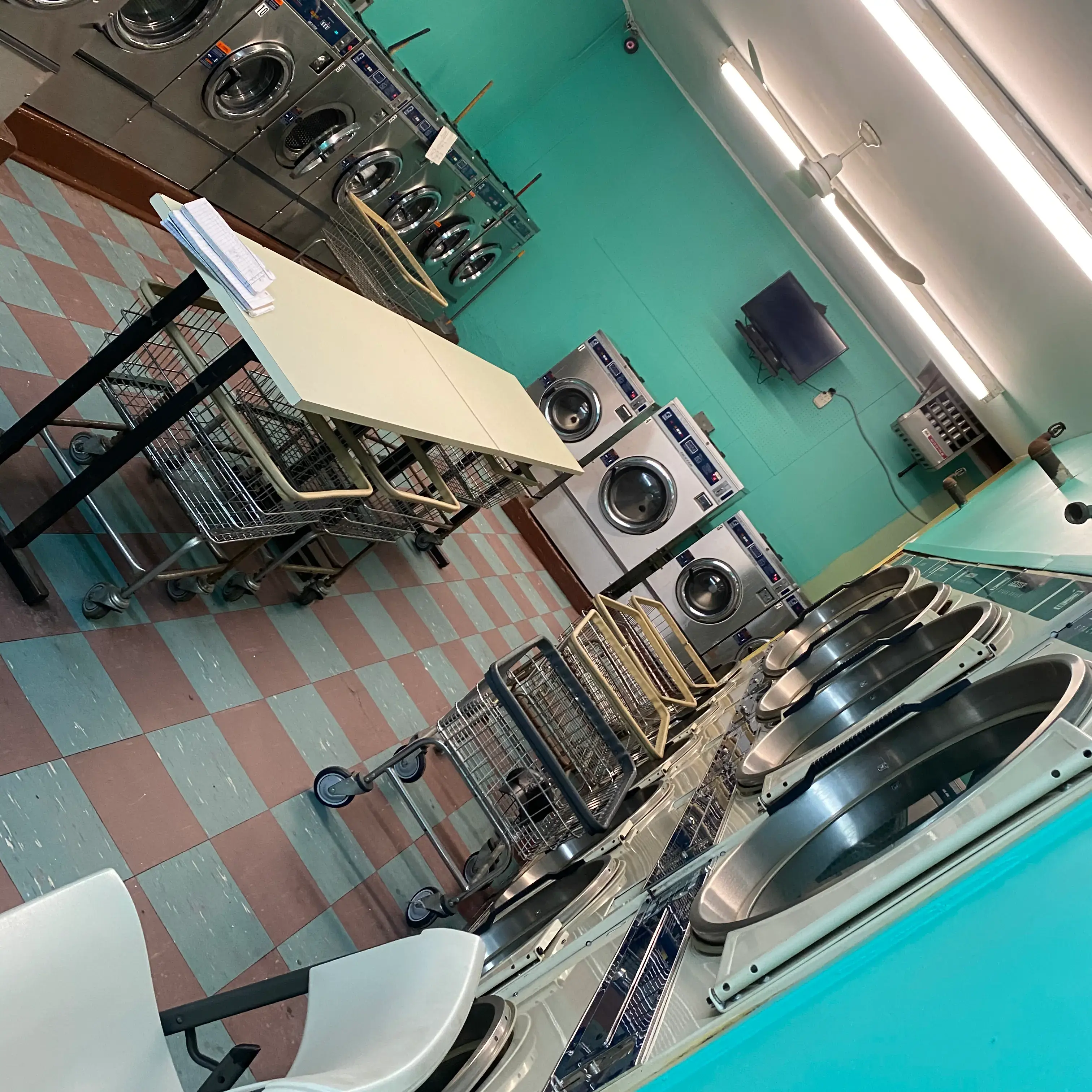 ConVay Laundry Crown Heights - Image 3