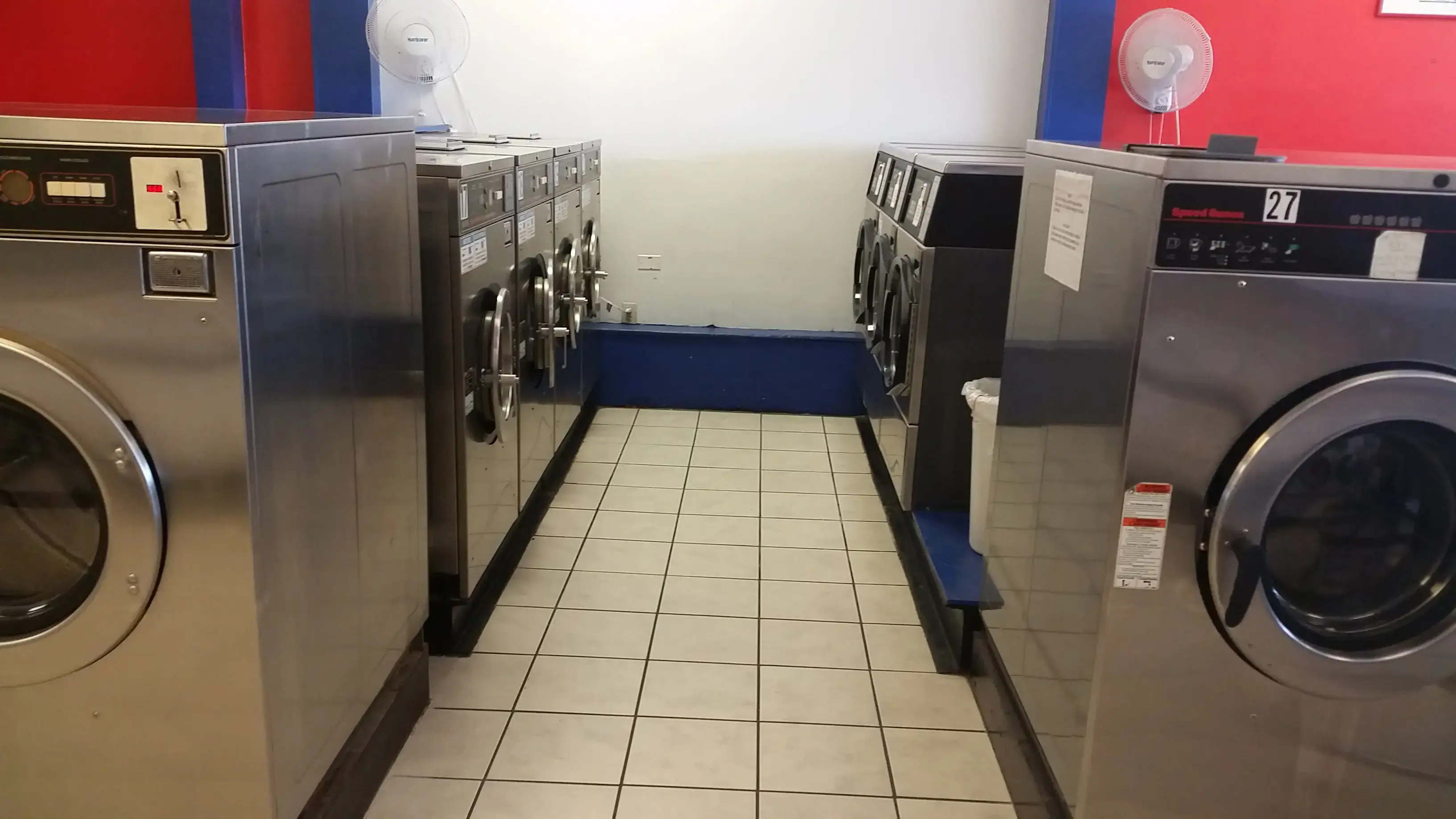 Convenient Laundromat - Image 13