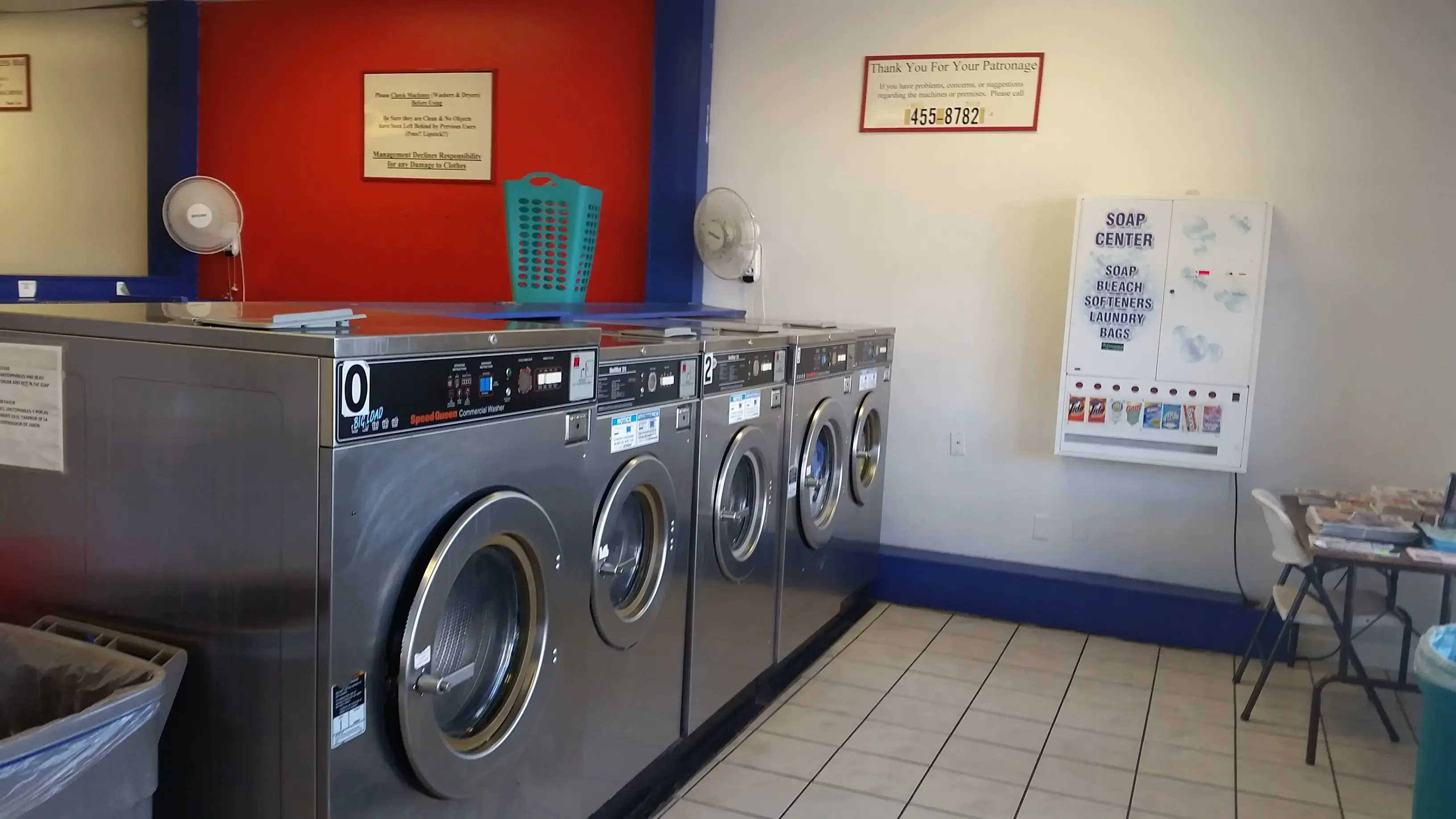 Convenient Laundromat thumbnail 2