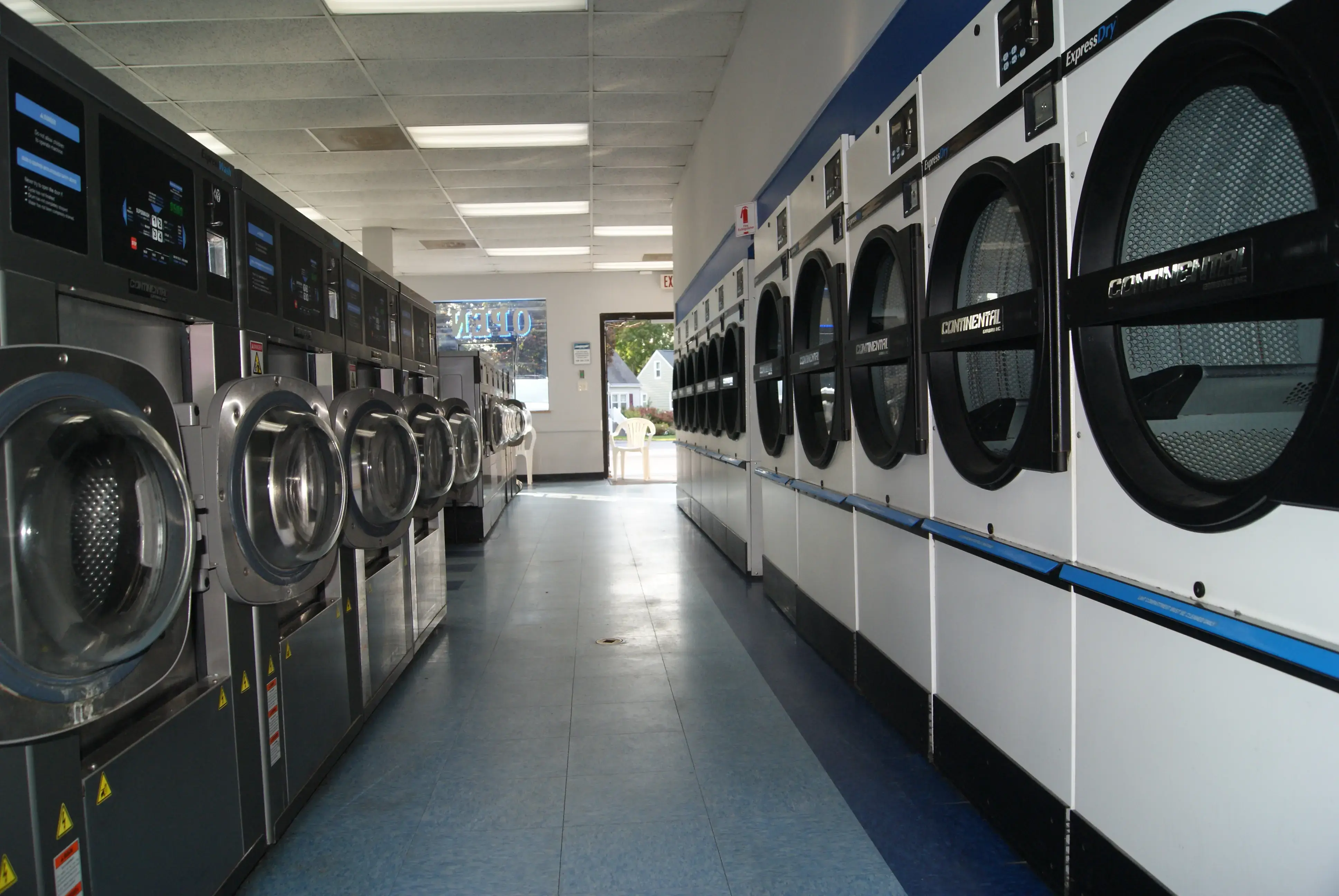 Convenient Laundromat - Image 3