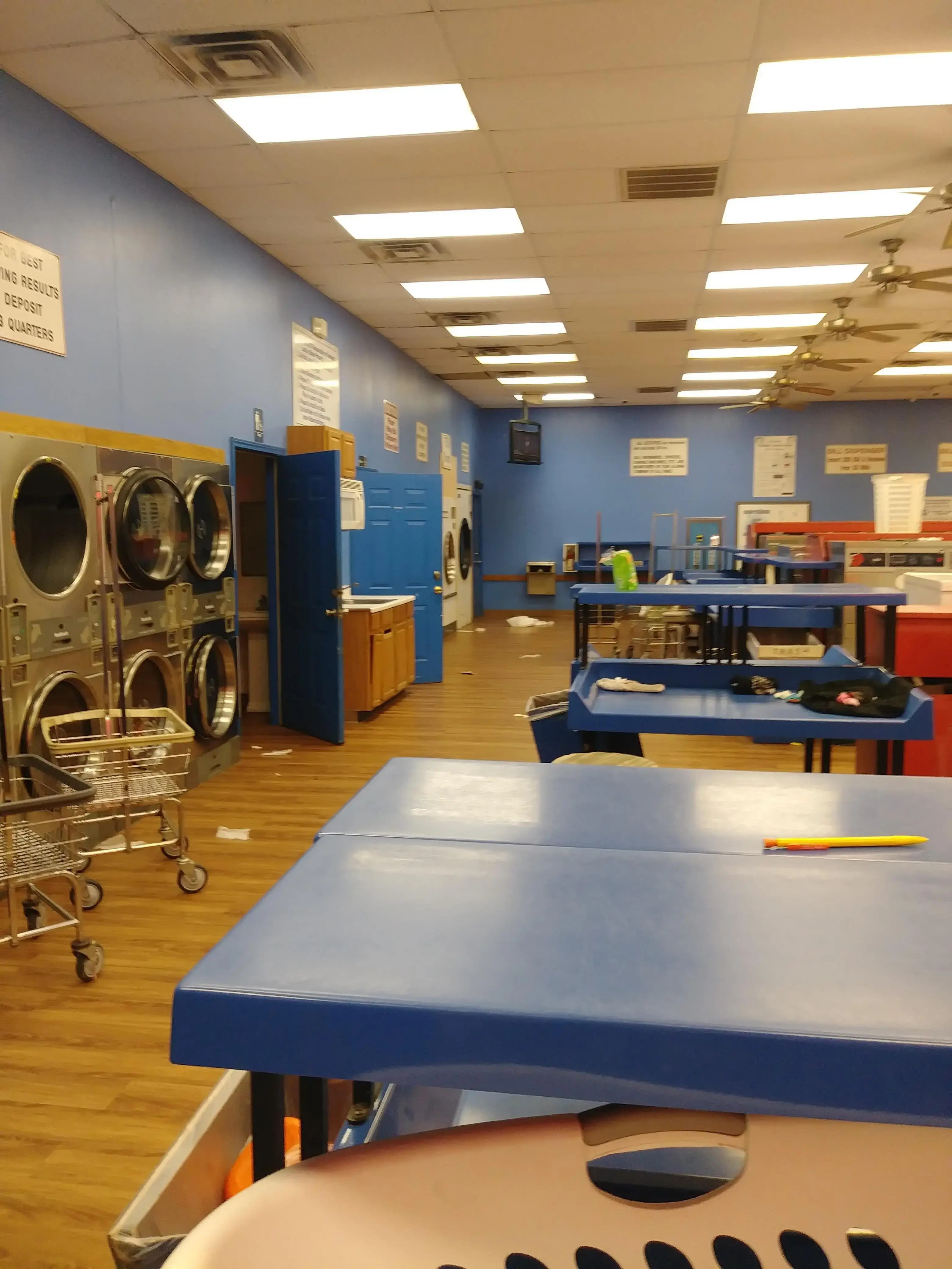 Conway Coin Laundry thumbnail 2