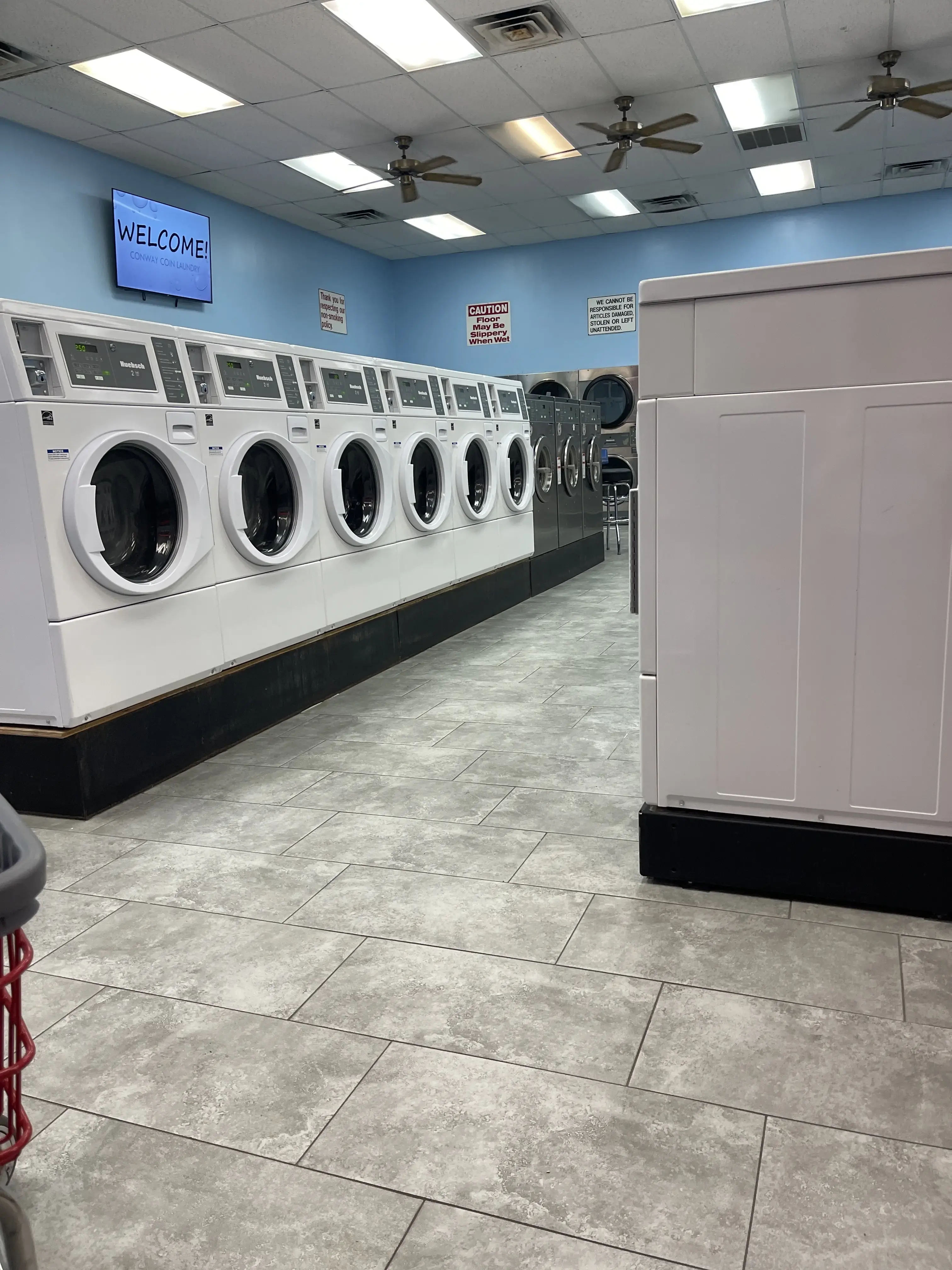 Conway Coin Laundry - Image 16