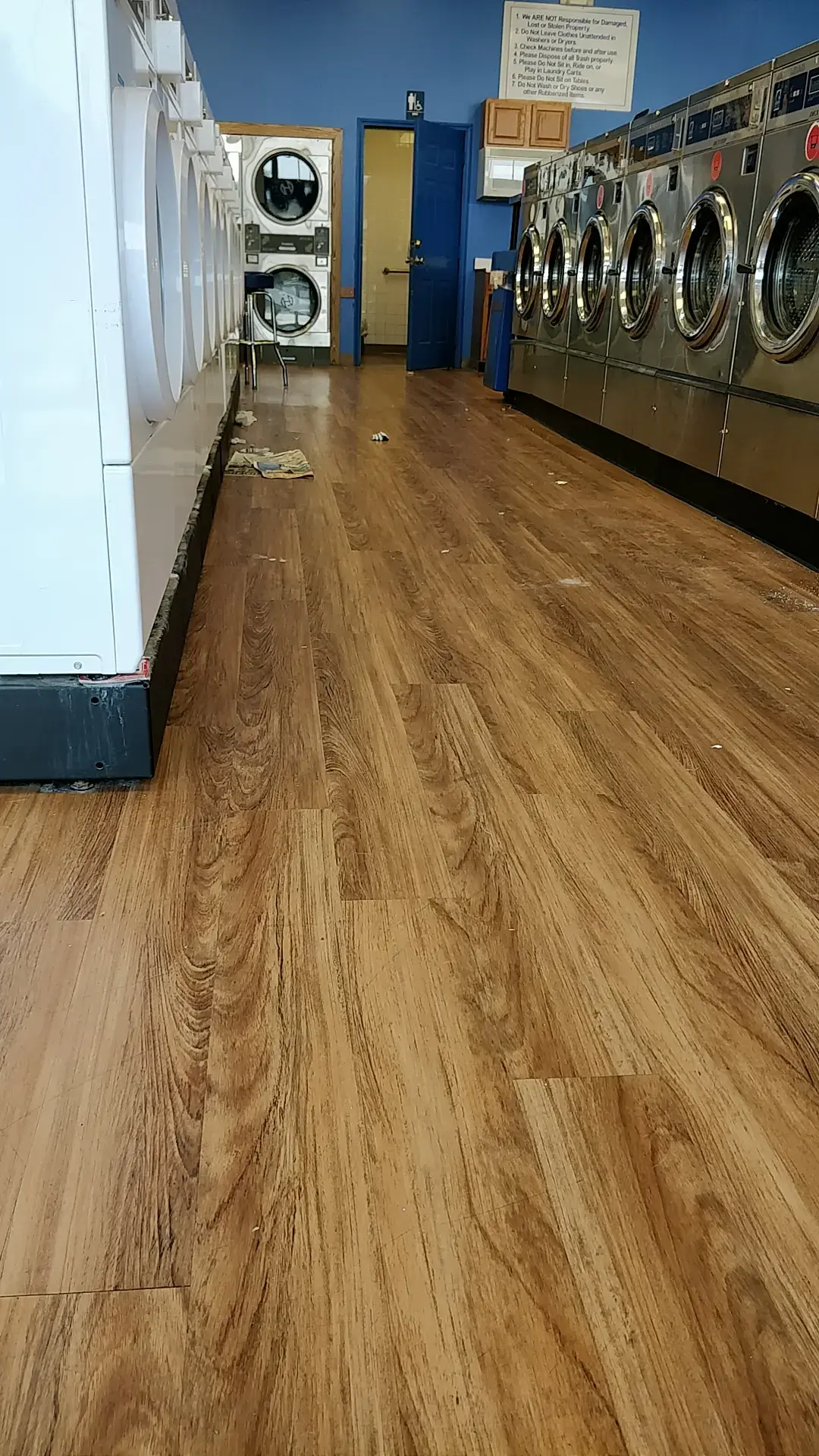 Conway Coin Laundry thumbnail 3