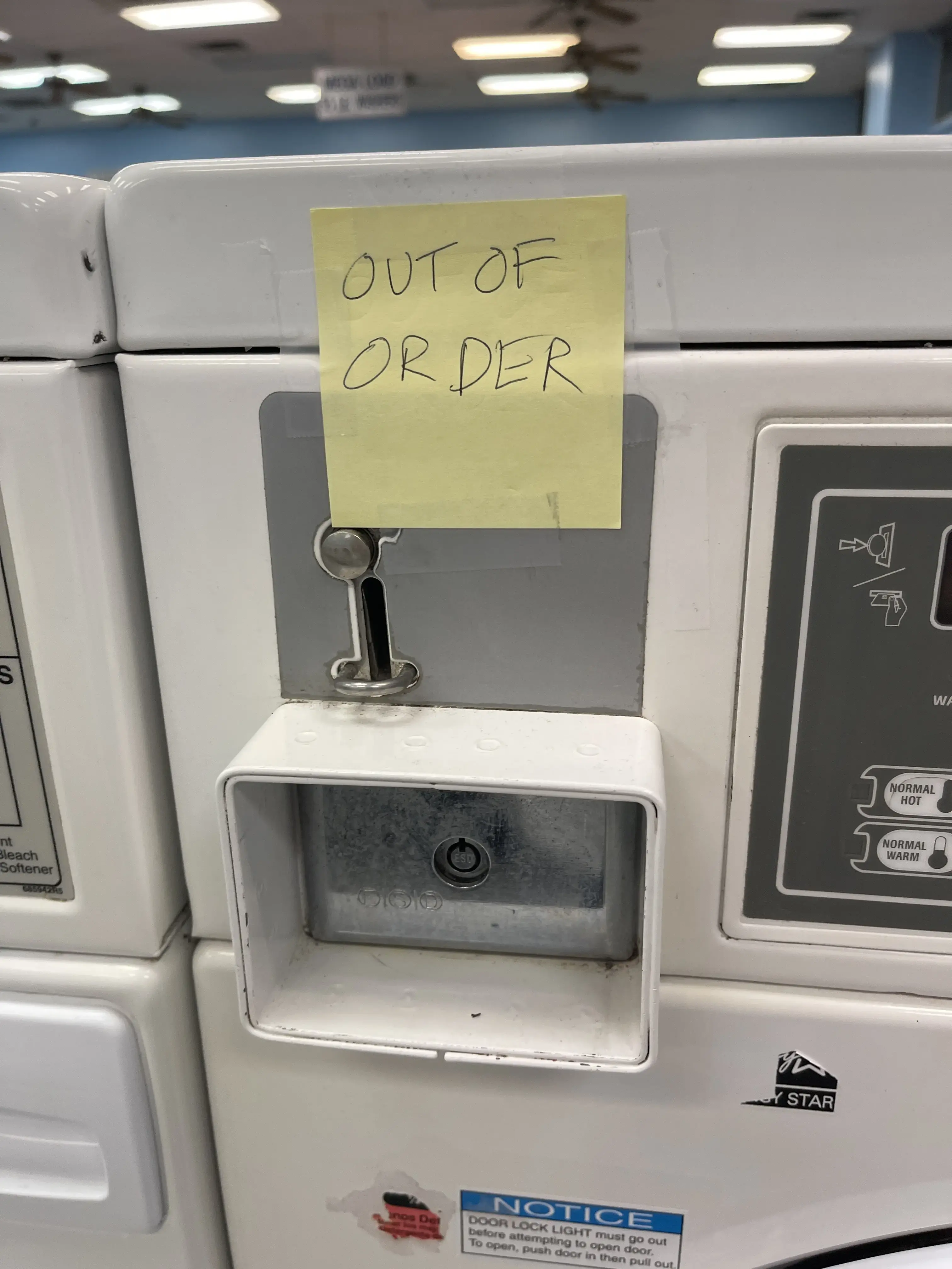 Conway Coin Laundry thumbnail 9