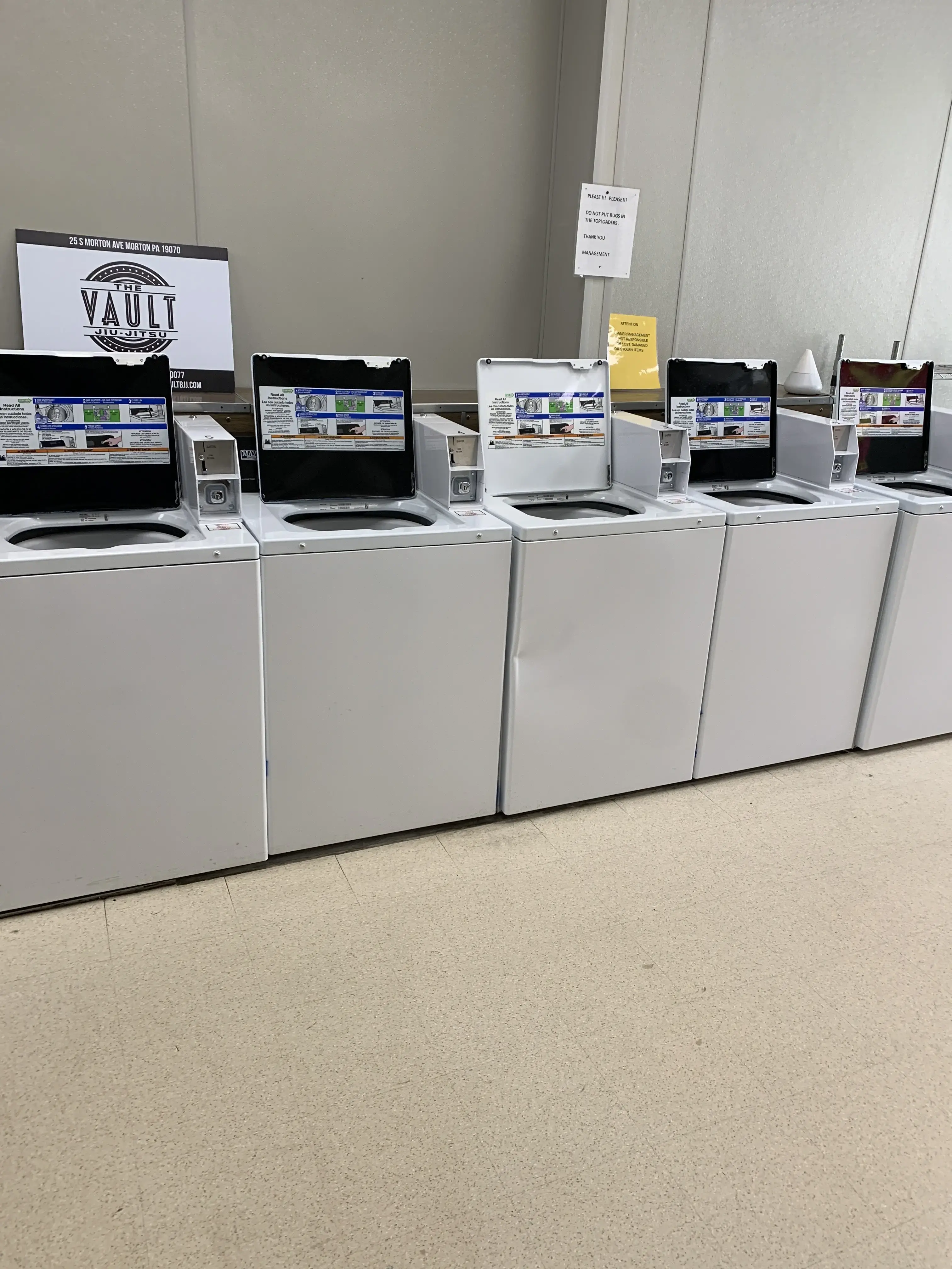 Cookie's Laundromat - Image 10