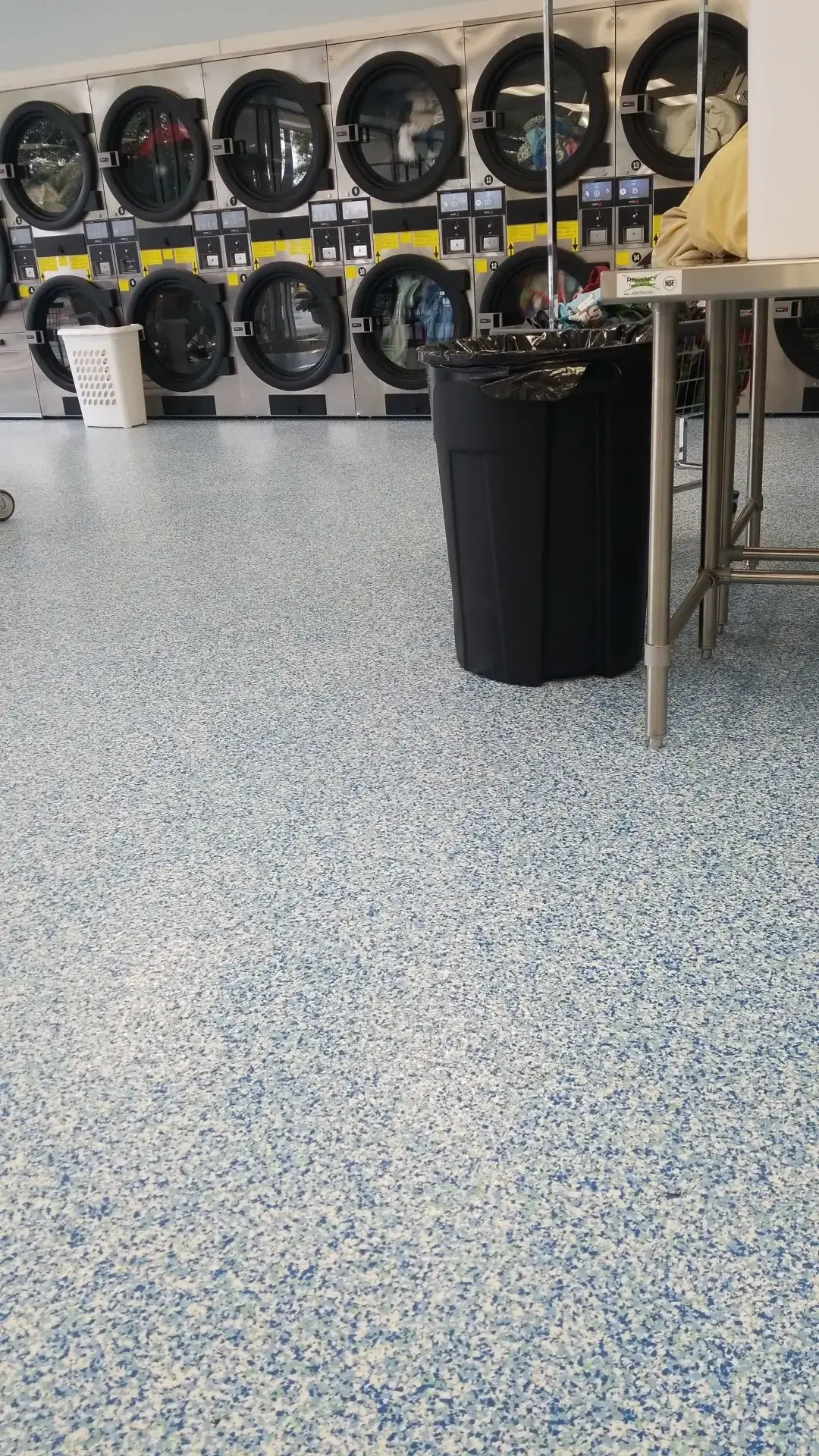 Cool Coin Laundry - Image 10