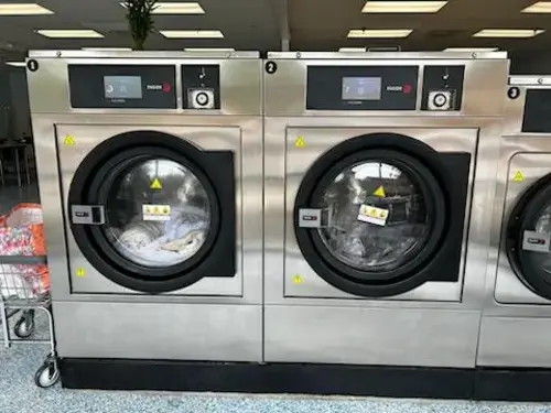 Cool Coin Laundry thumbnail 14