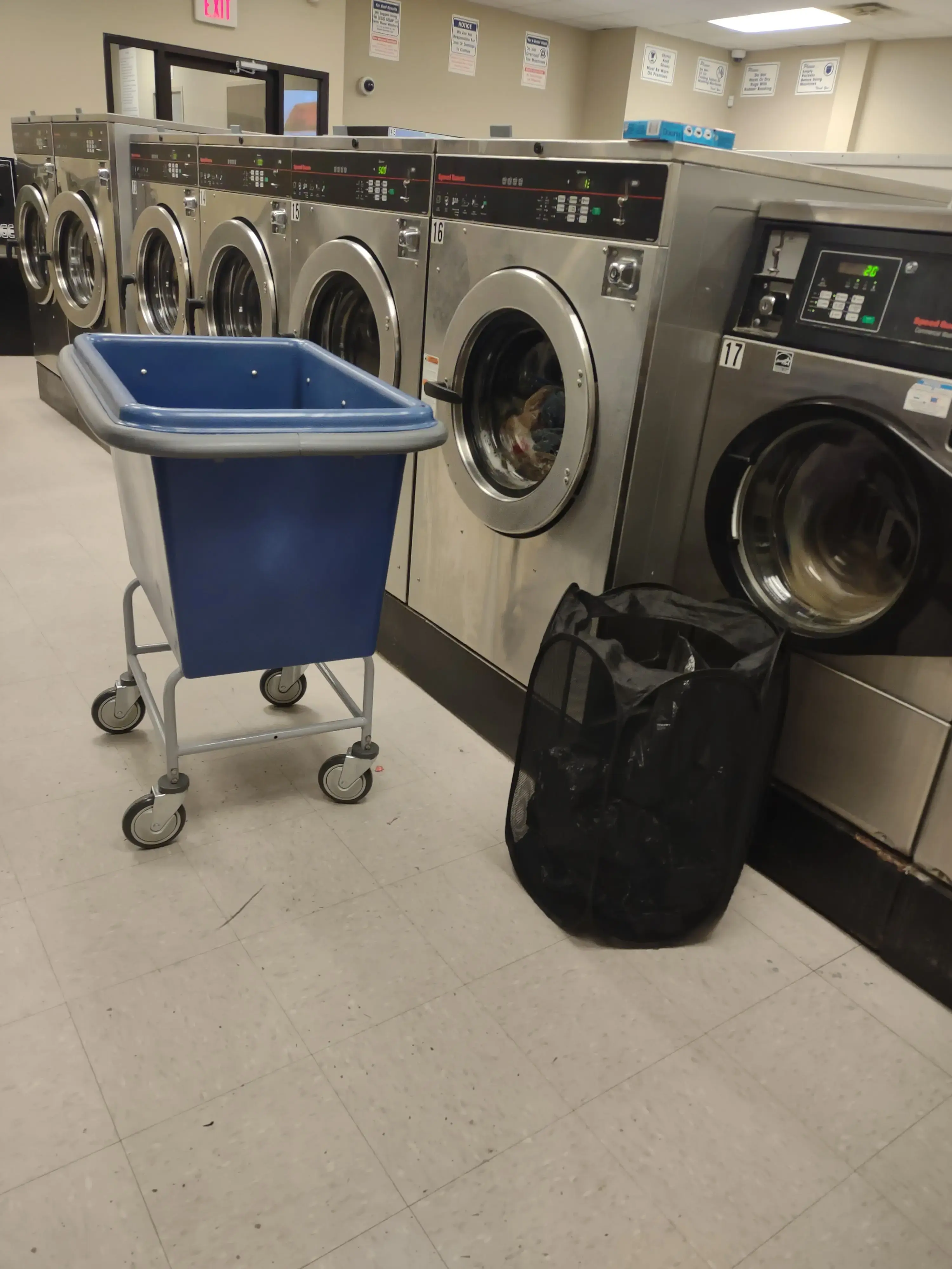 Cooling Springs Laundromat thumbnail 9