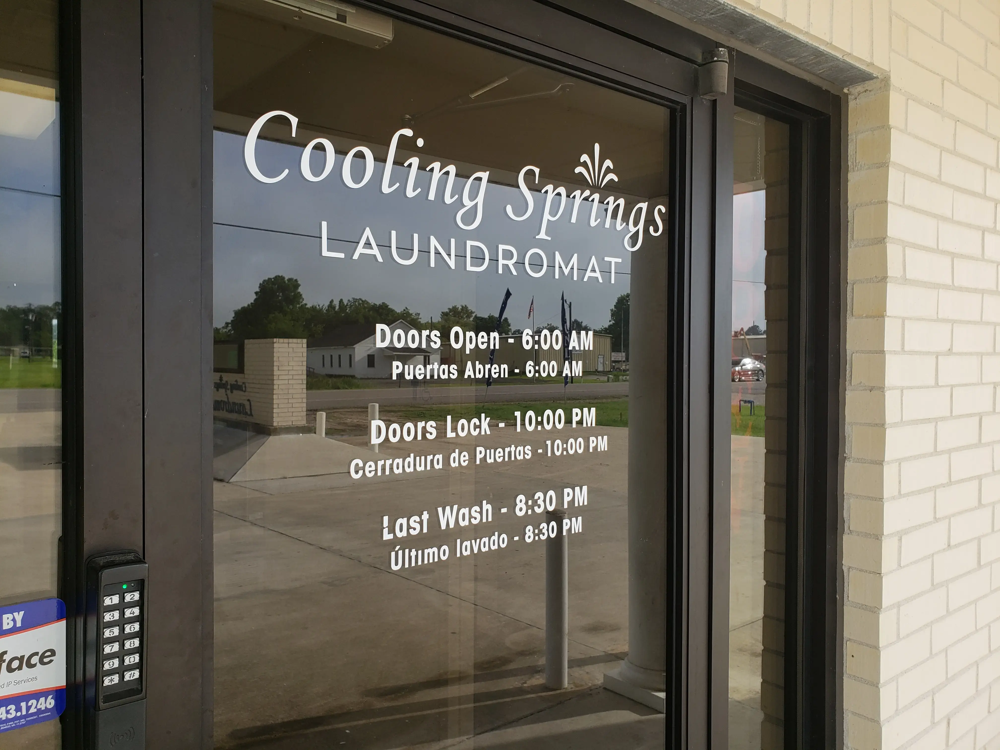 Cooling Springs Laundromat - Image 8