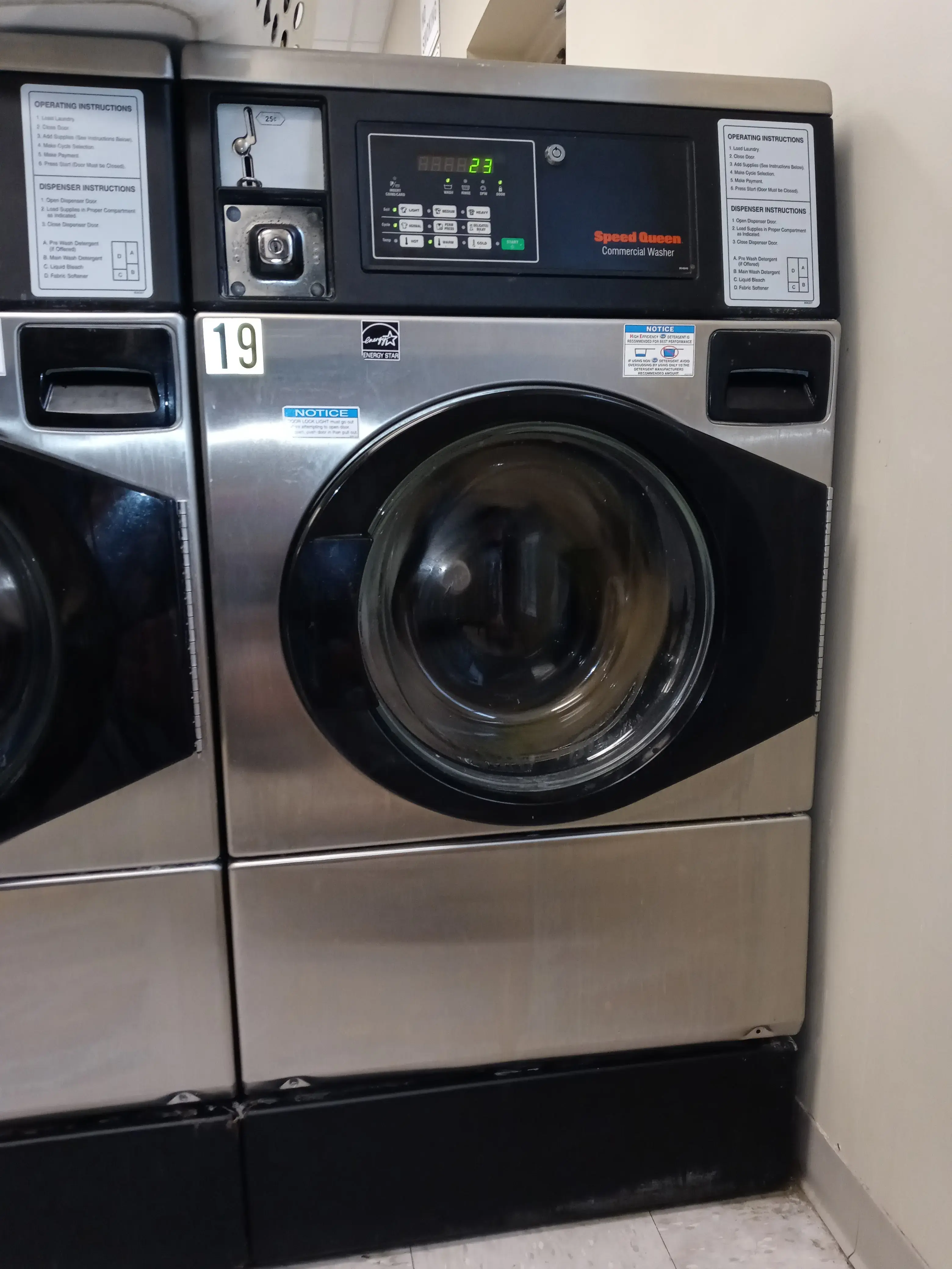 Cooling Springs Laundromat thumbnail 14