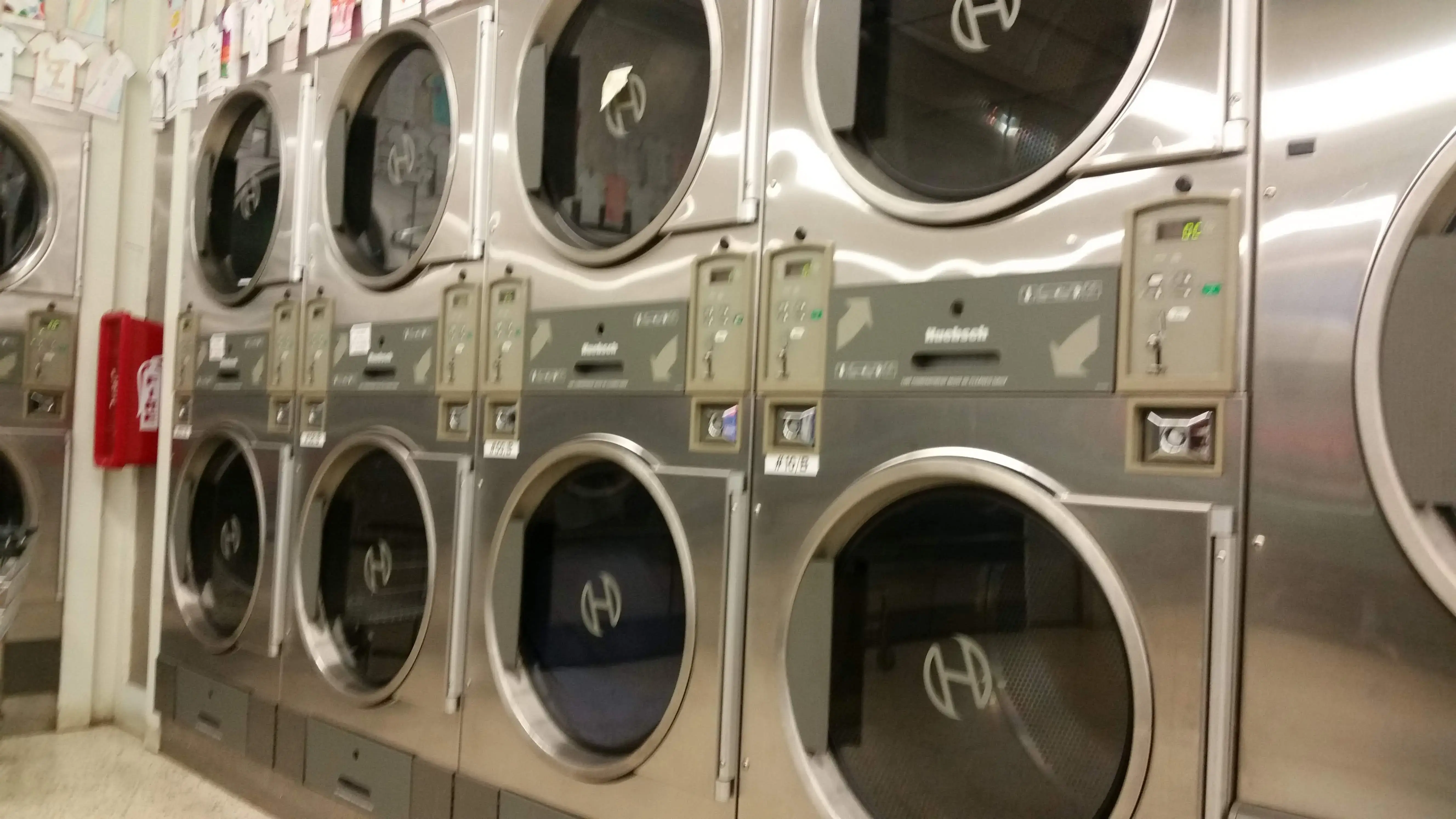 Cork Street Coin Laundry thumbnail 19