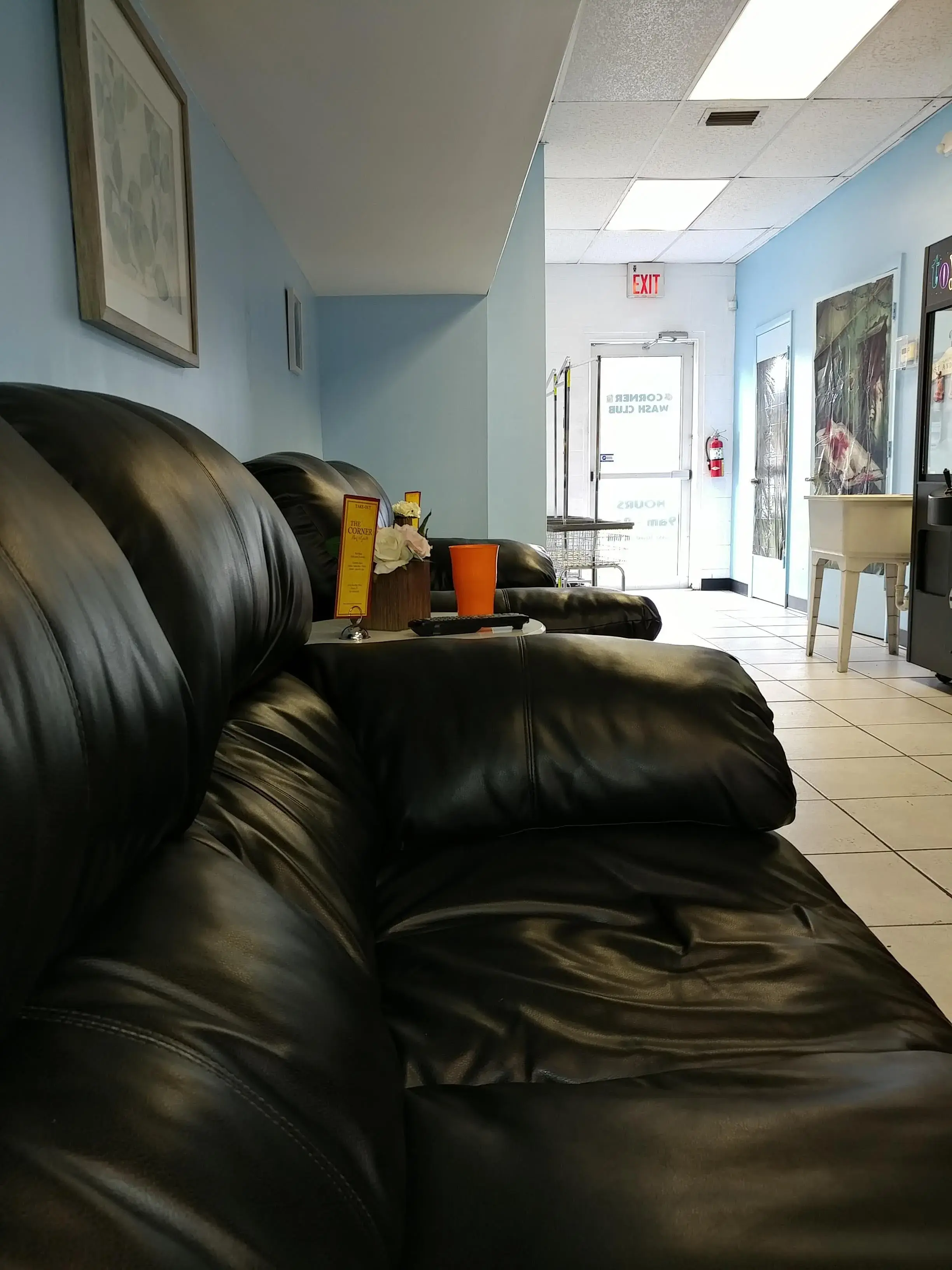Corner Wash Club LAUNDRY - Image 6