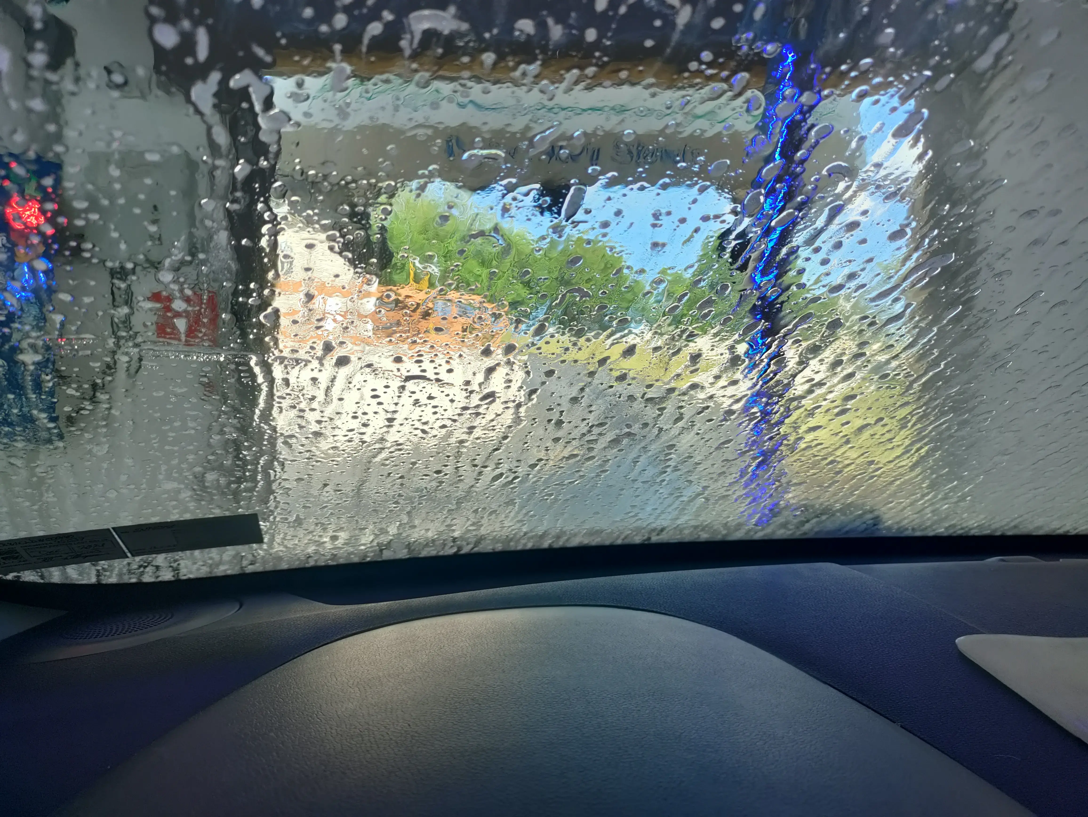 Cornerstone Car Wash and Laundromat thumbnail 17