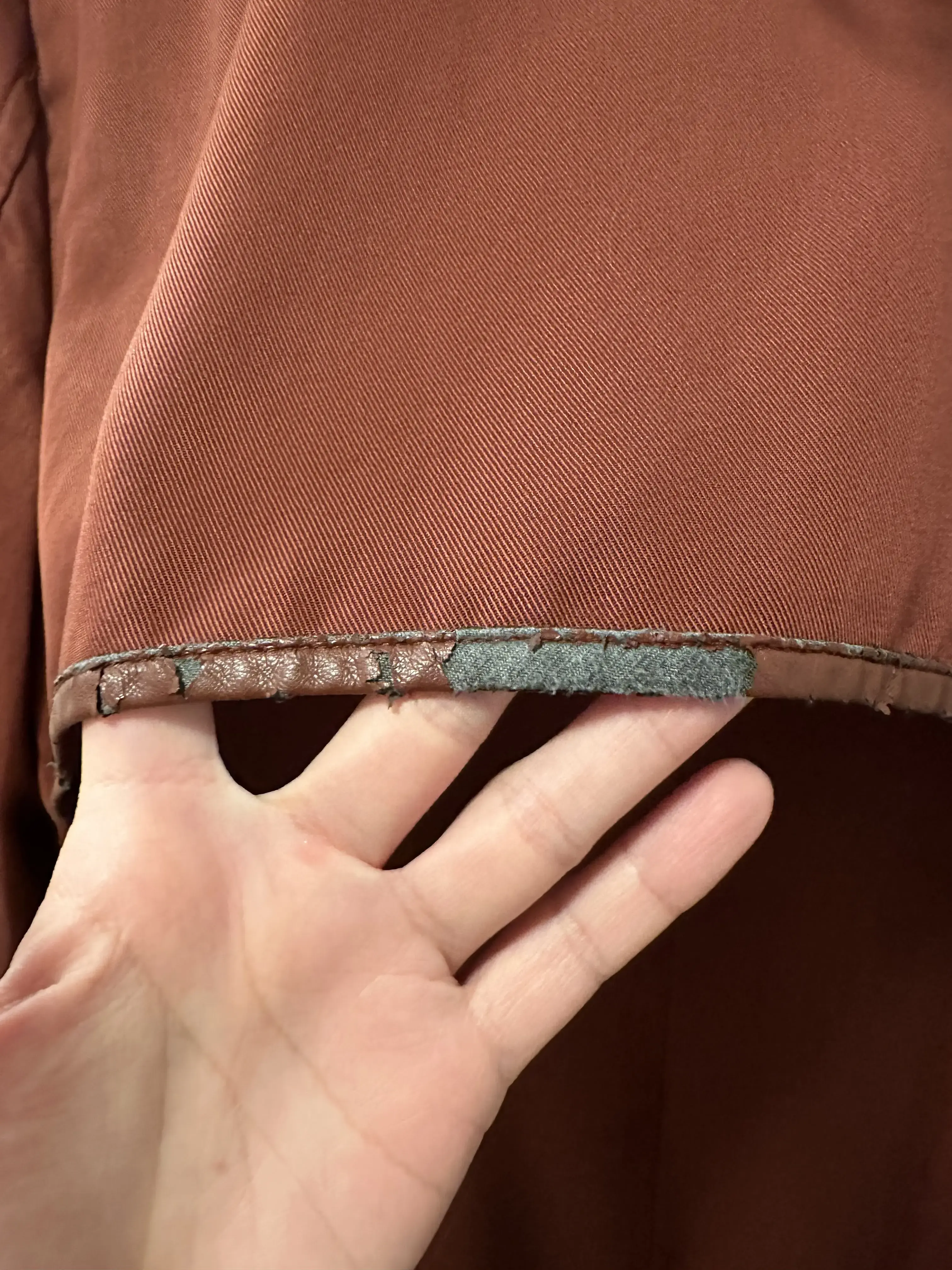 Corry's CO2 Dry Cleaners thumbnail 6