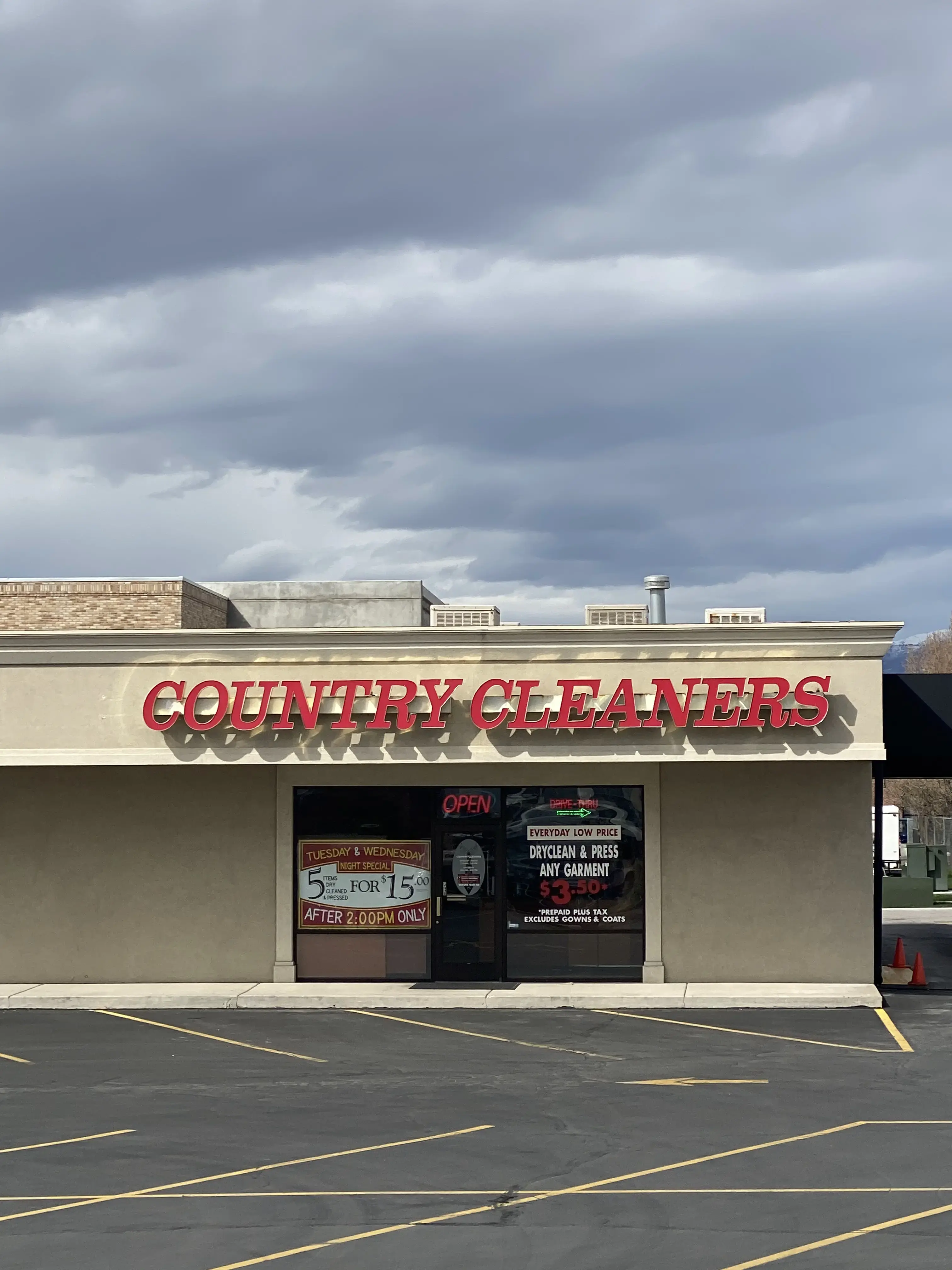 Country Cleaners location