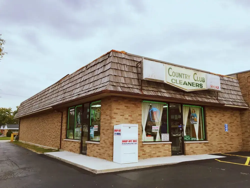 Country Club Cleaners - Image 2