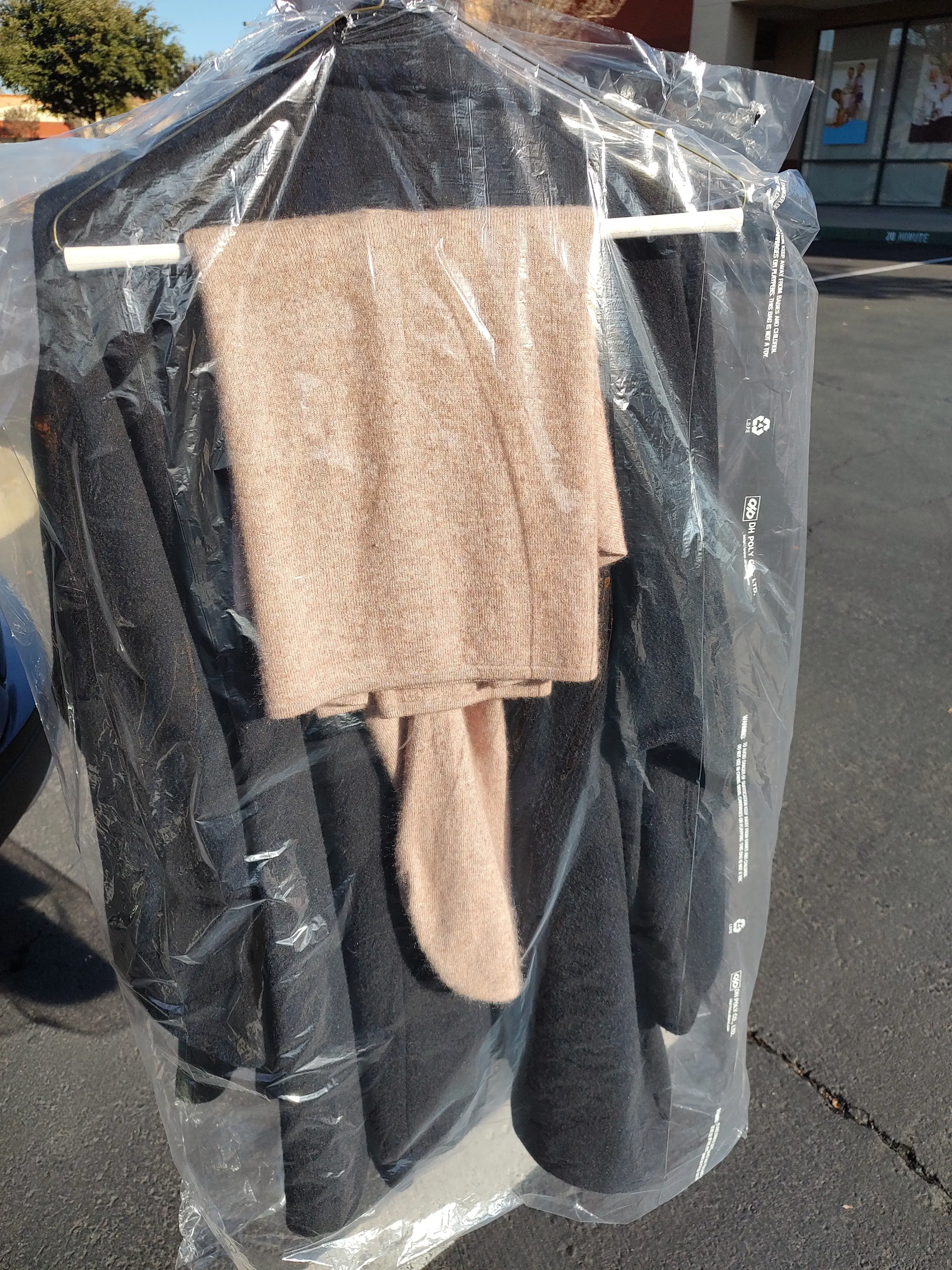 Country Club Village Cleaners - Image 6