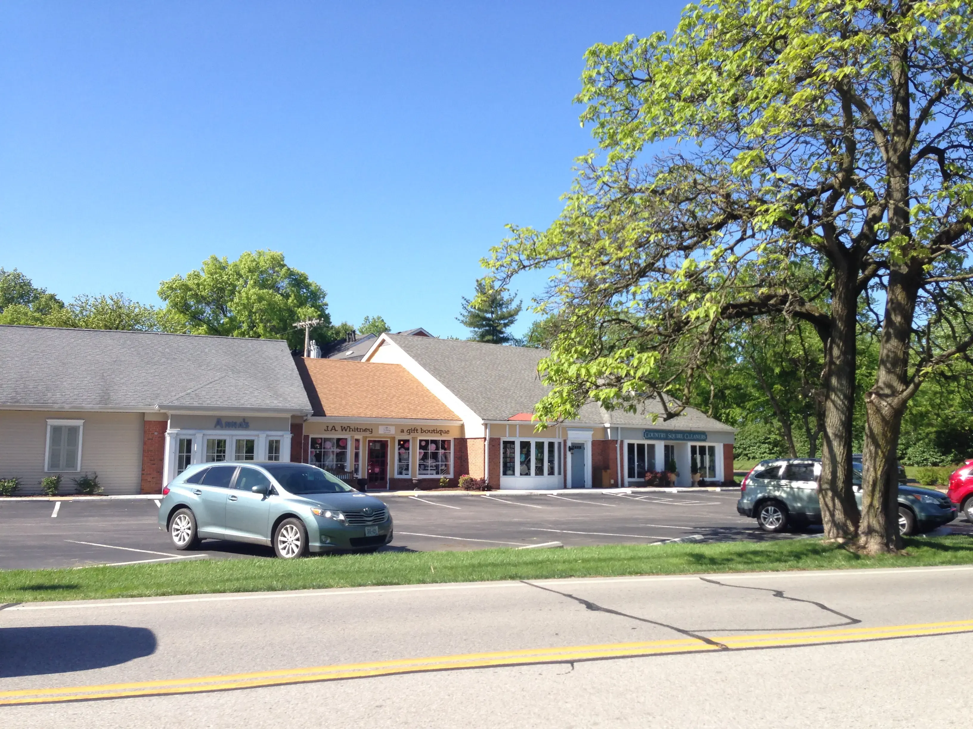 Country Squire Cleaners location