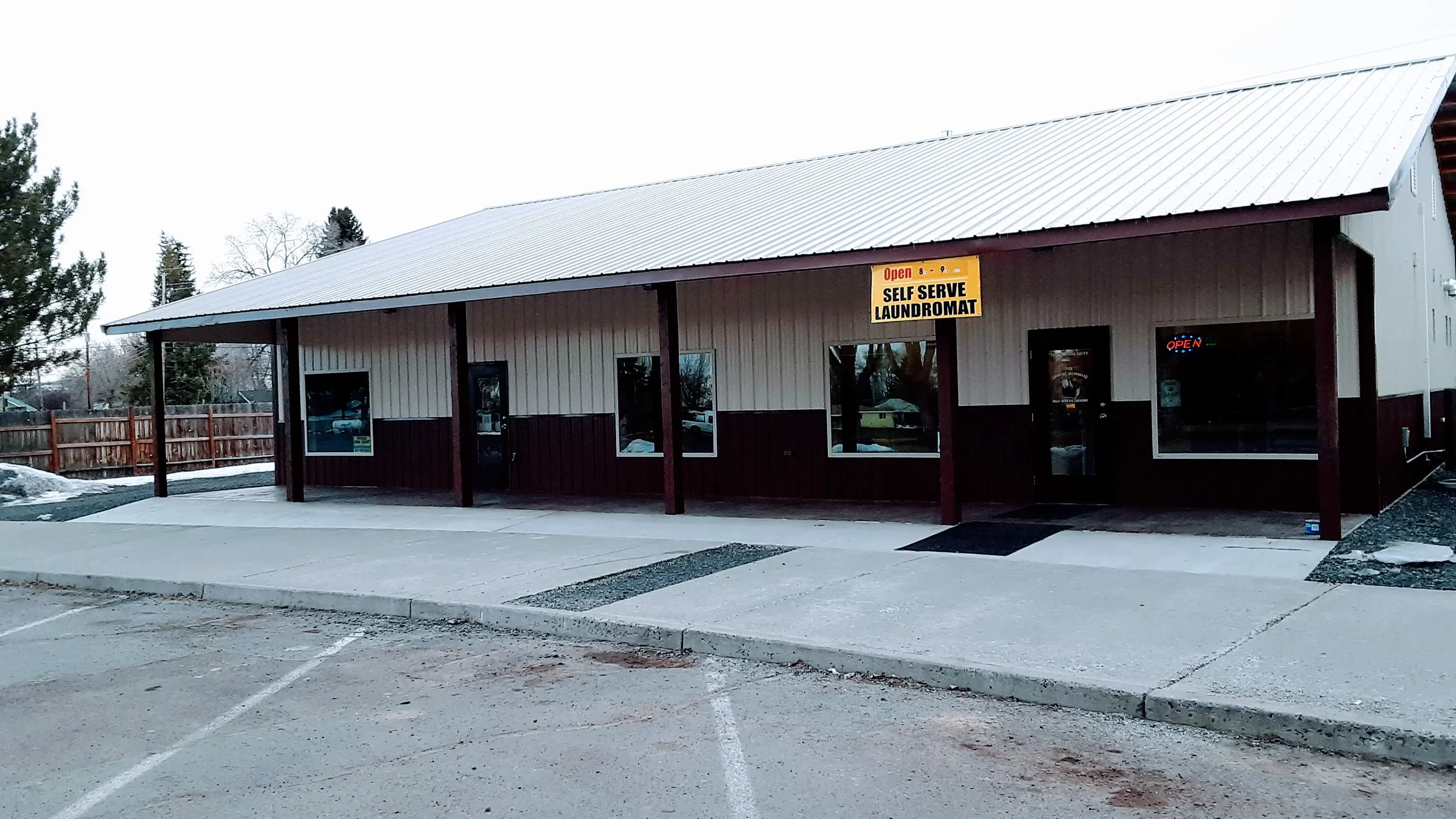 Country Washboard laundromat - Image 18