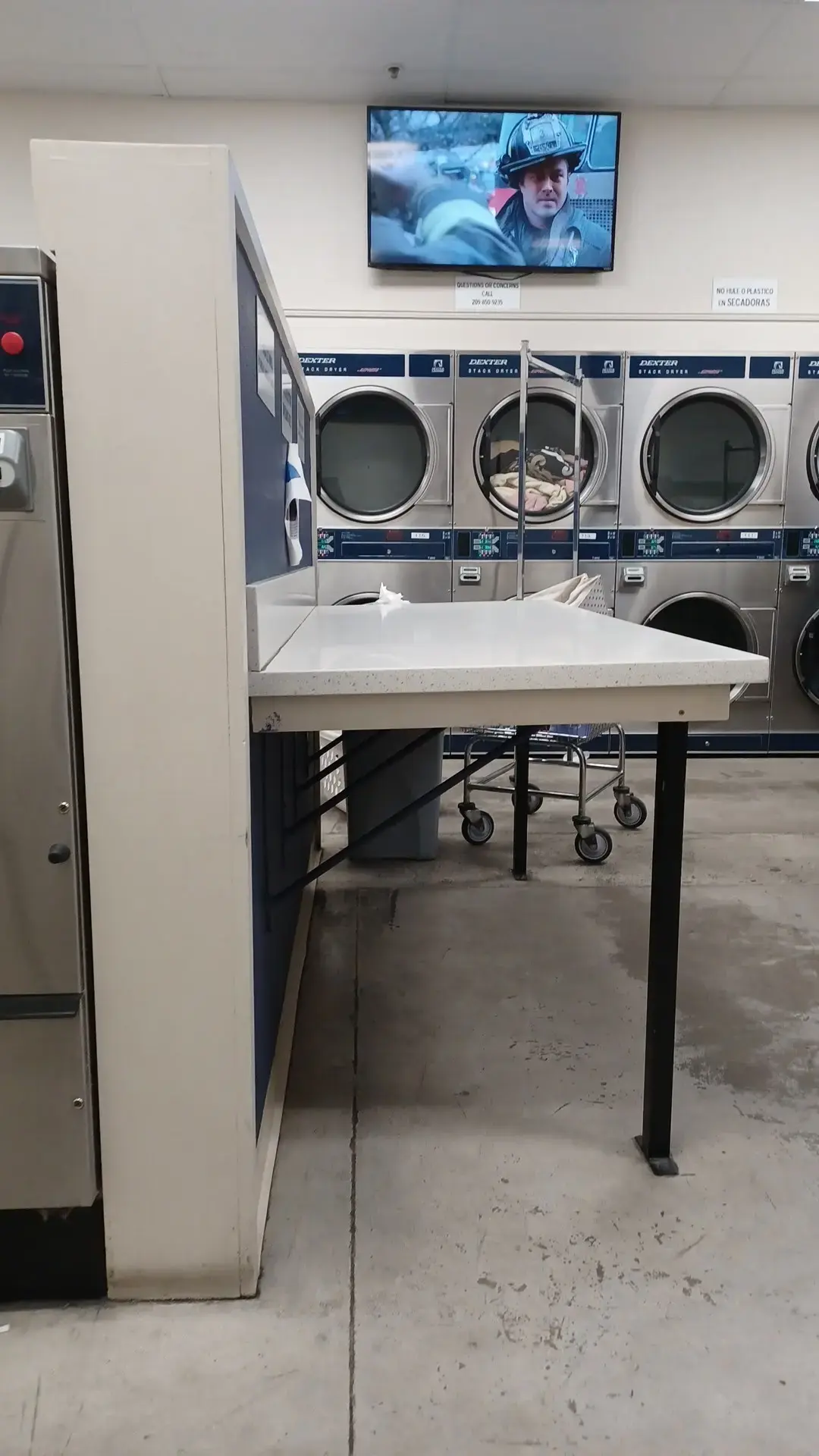 Countryside Laundromat thumbnail 6
