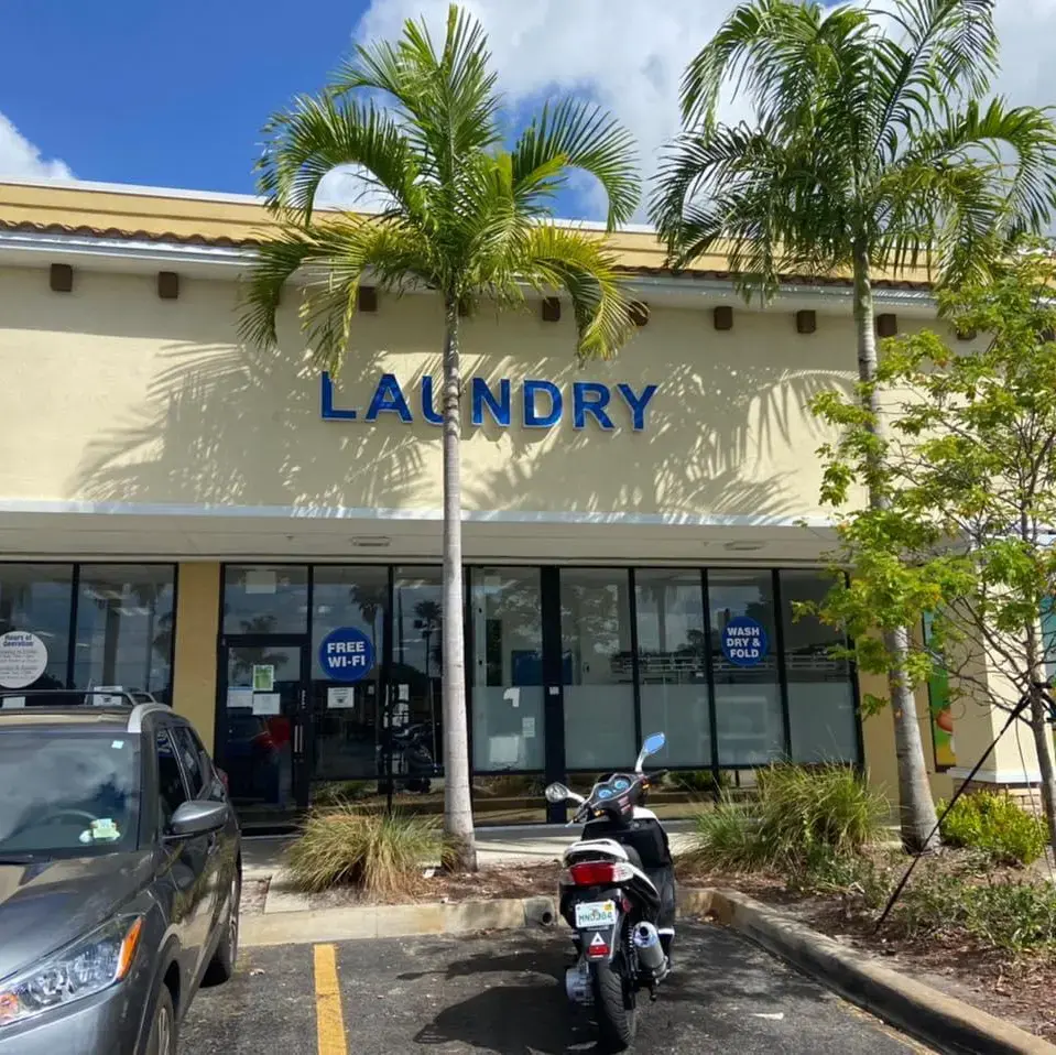 County Line Laundromat thumbnail 19
