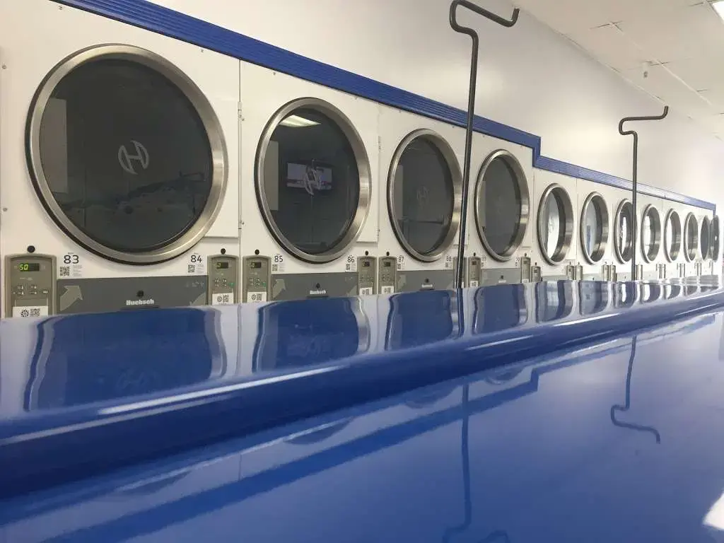 County Line Laundromat thumbnail 14
